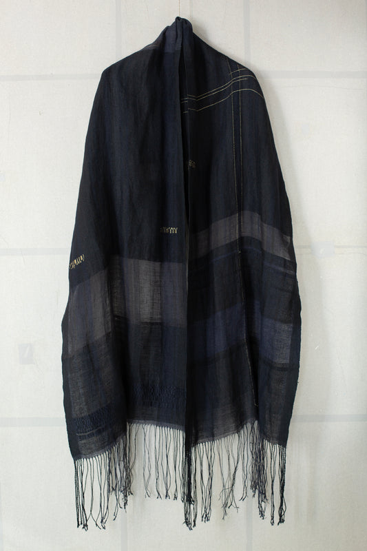 Hand woven stole black & navy