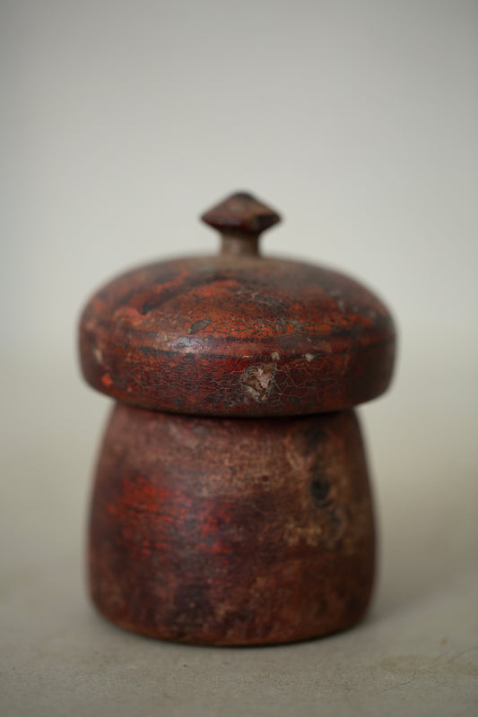 Antique Bindi pot