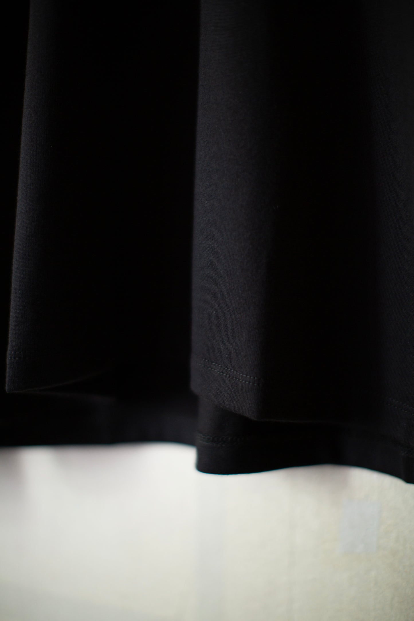black silk/suvin rever jersey crew neck longsleeve t-shirt