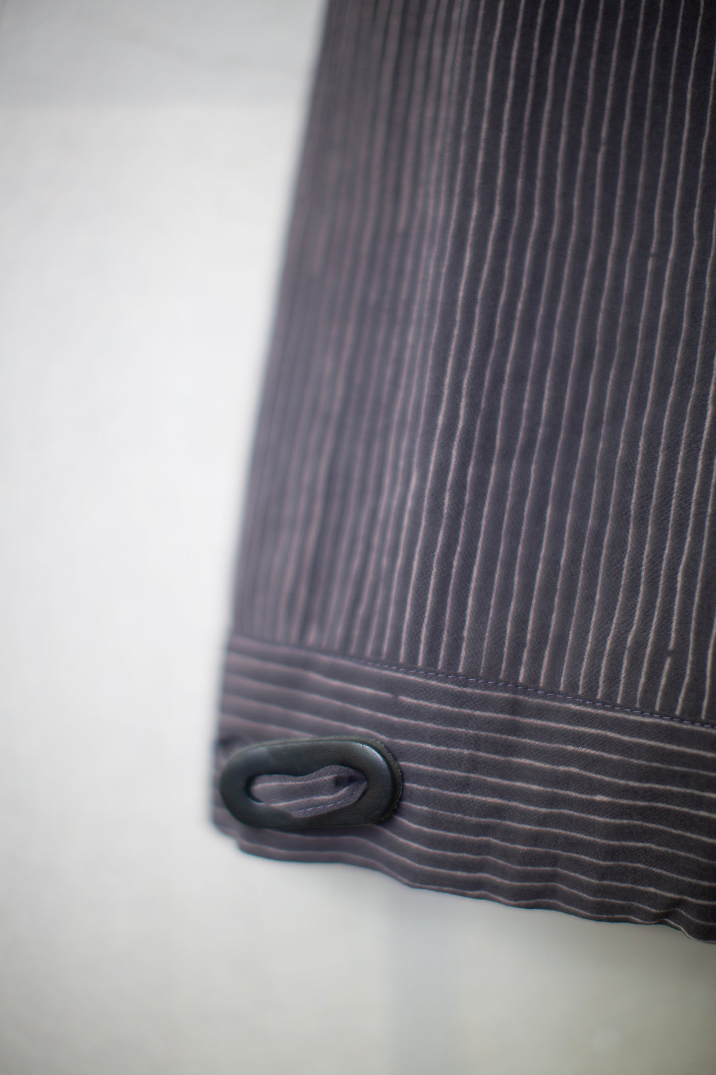 TROUSERS#91 - CREPE COTTON SHIRTING GALLNUT BLACK