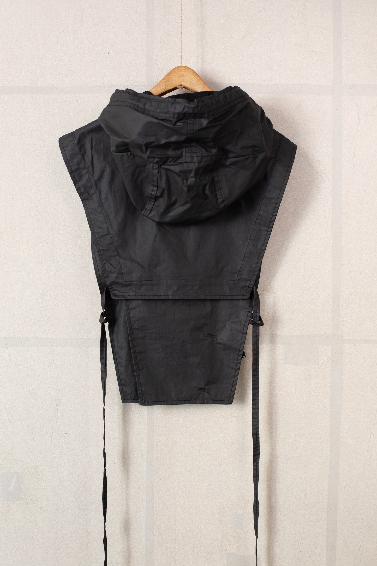 HOODPIECE#1 - COATED COTTON RIBSTOP OFF BLACK
