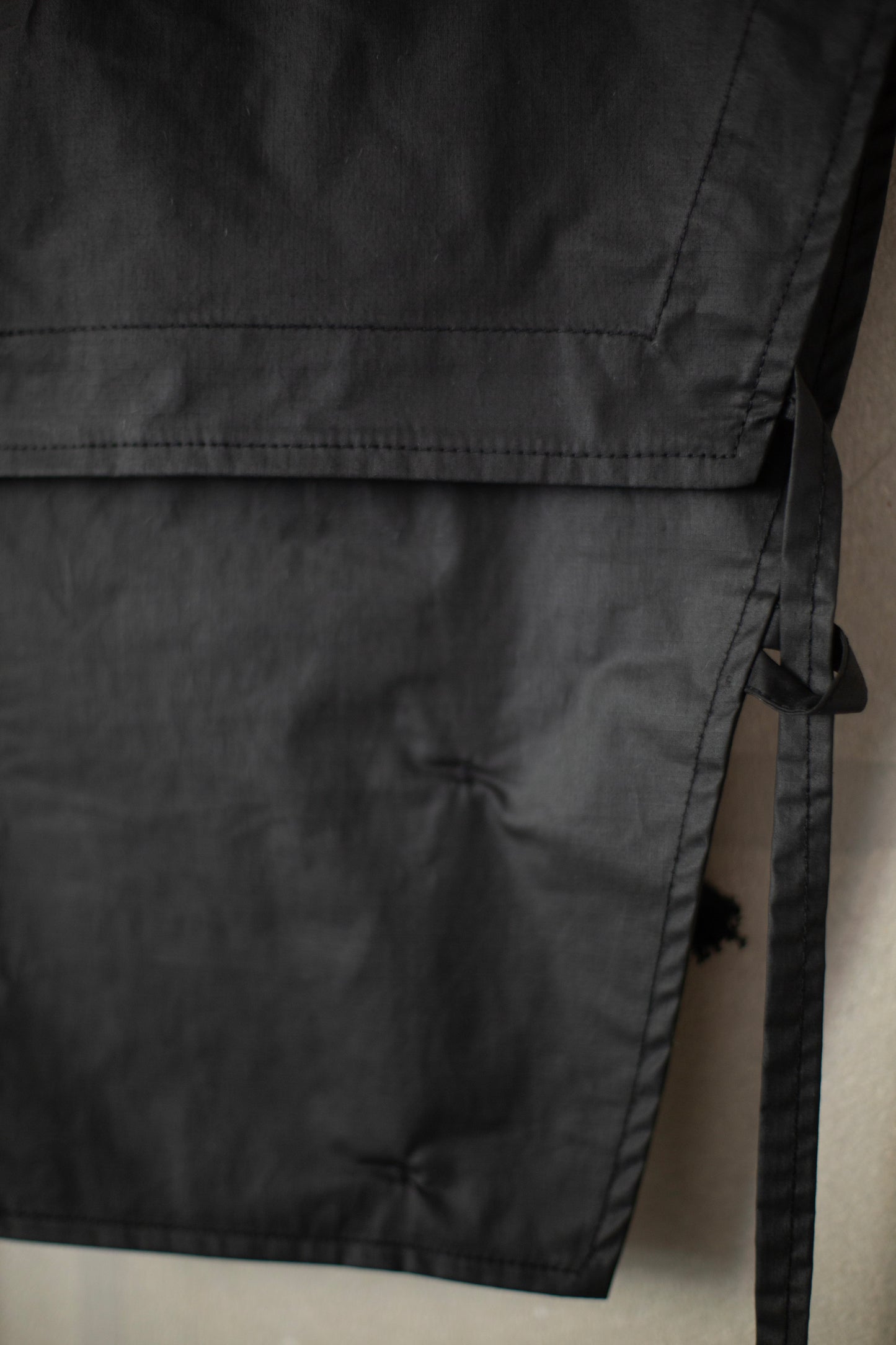 HOODPIECE#1 - COATED COTTON RIBSTOP OFF BLACK