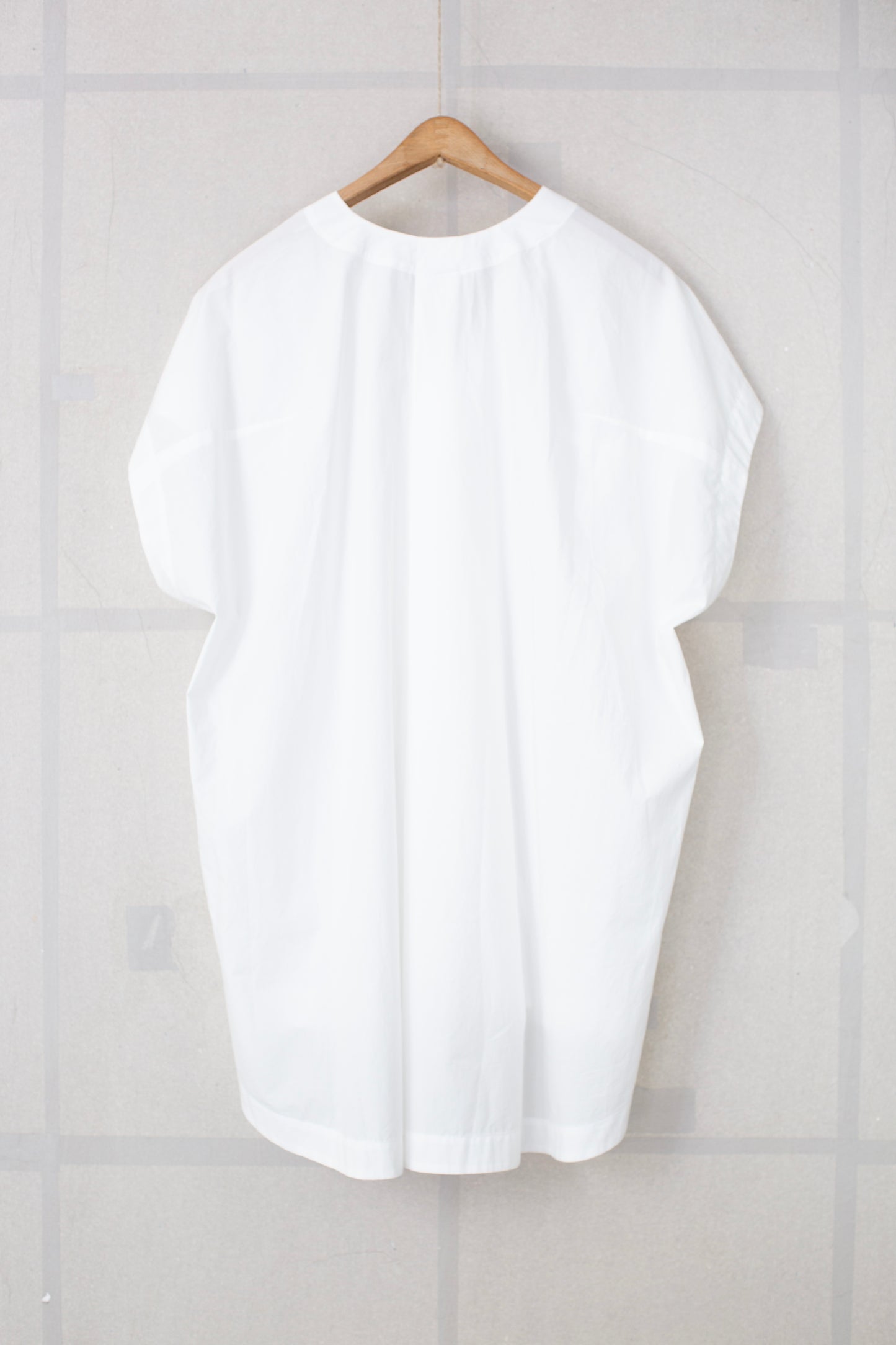 SHIRT#113 - POWDER COTTON TYPEWRITER OFF WHITE