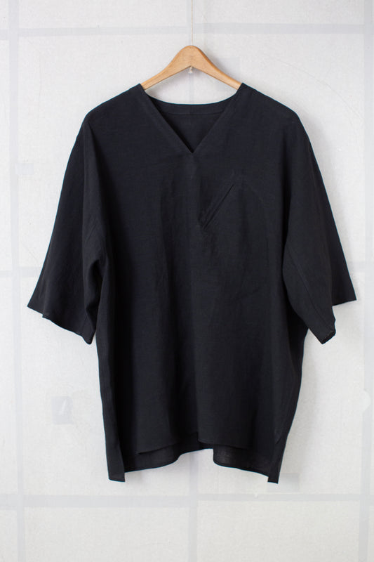 Black linen pullover