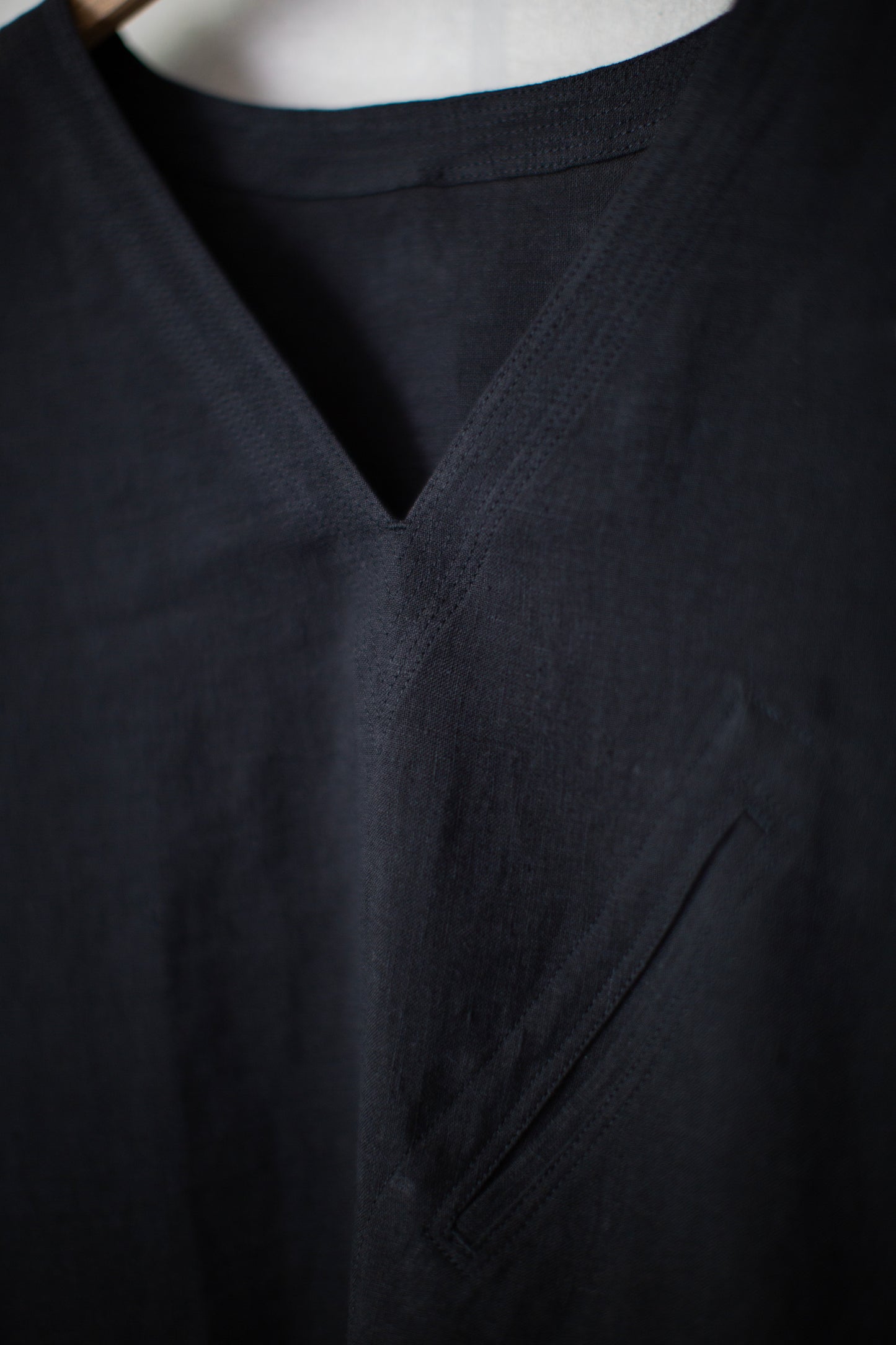 Black linen pullover