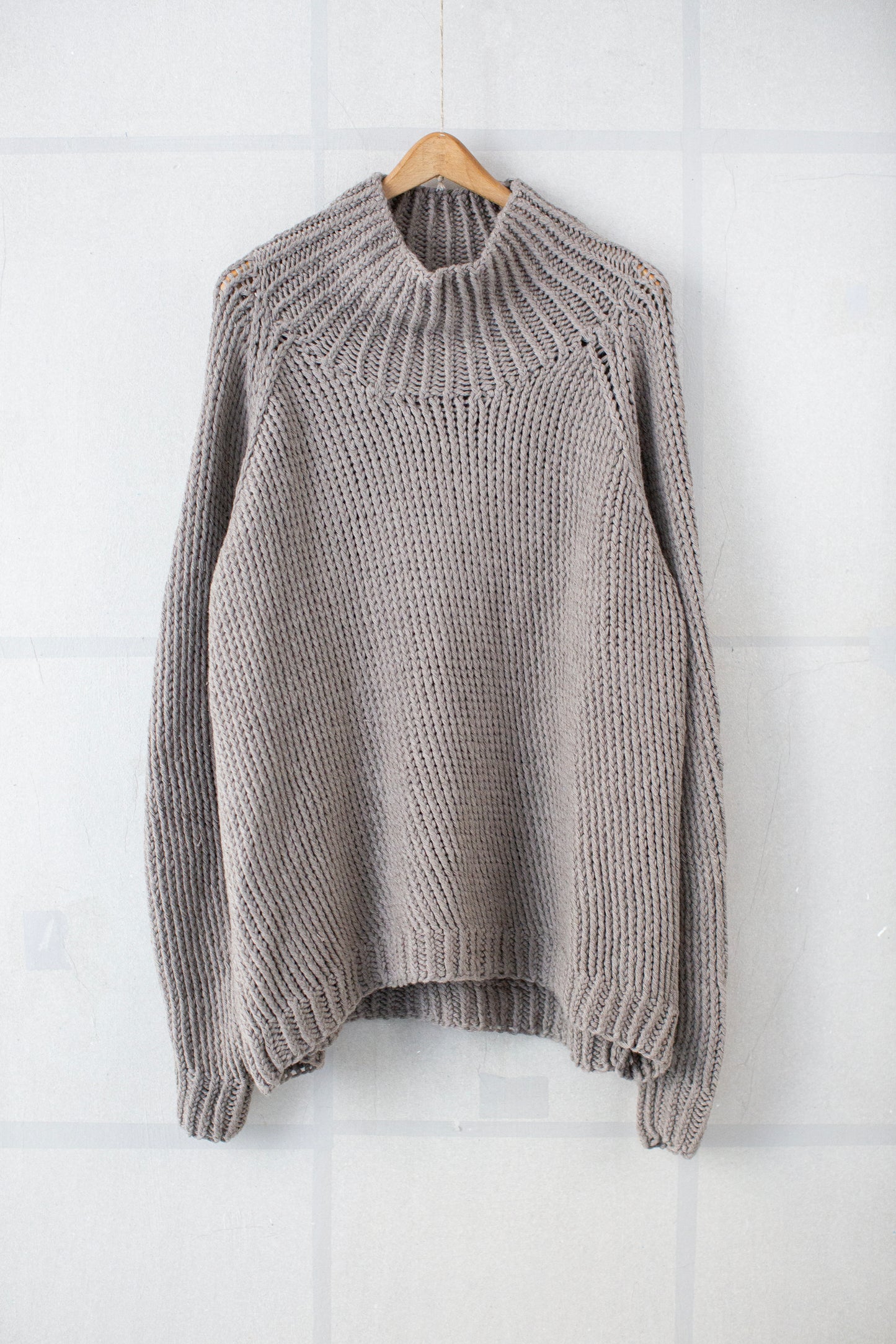 Knit#40 - Natural Grey Yak Wool