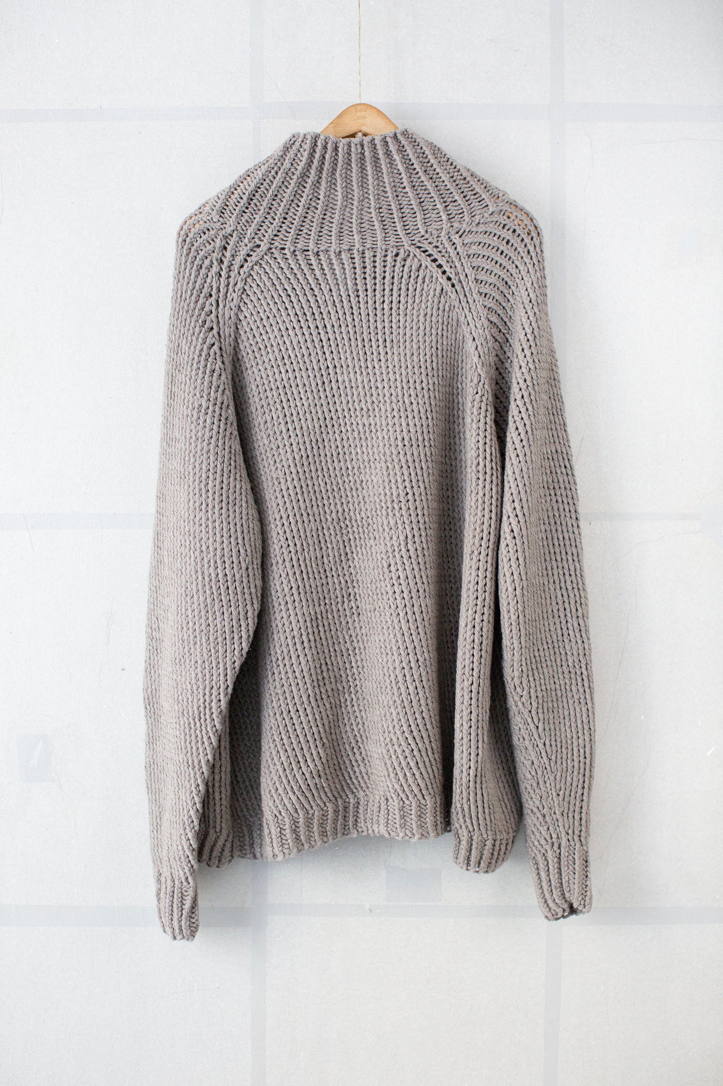 Knit#40 - Natural Grey Yak Wool