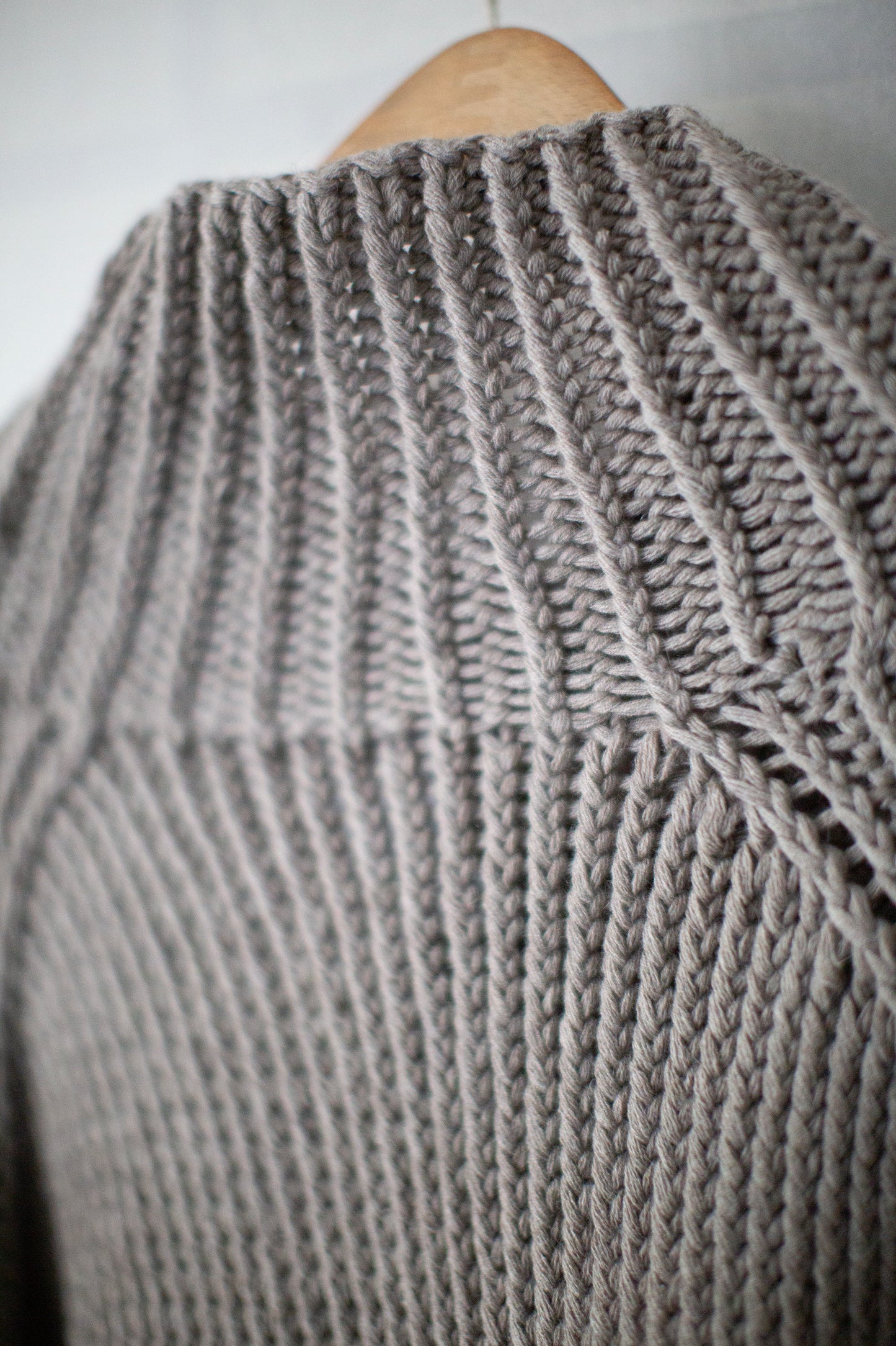 Knit#40 - Natural Grey Yak Wool