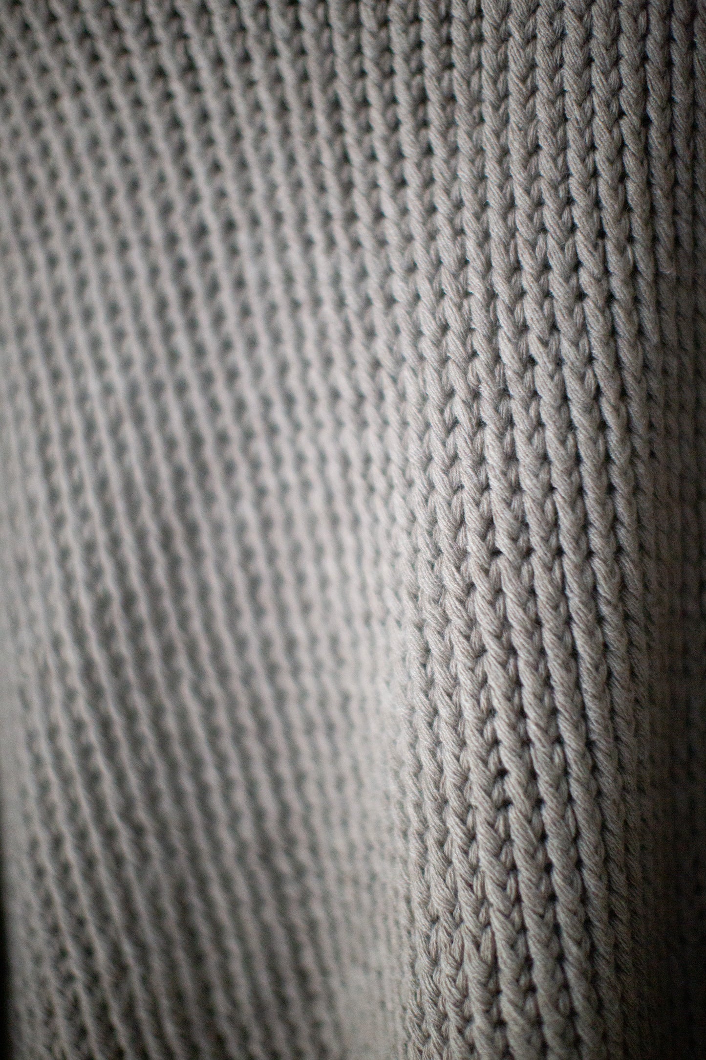 Knit#40 - Natural Grey Yak Wool