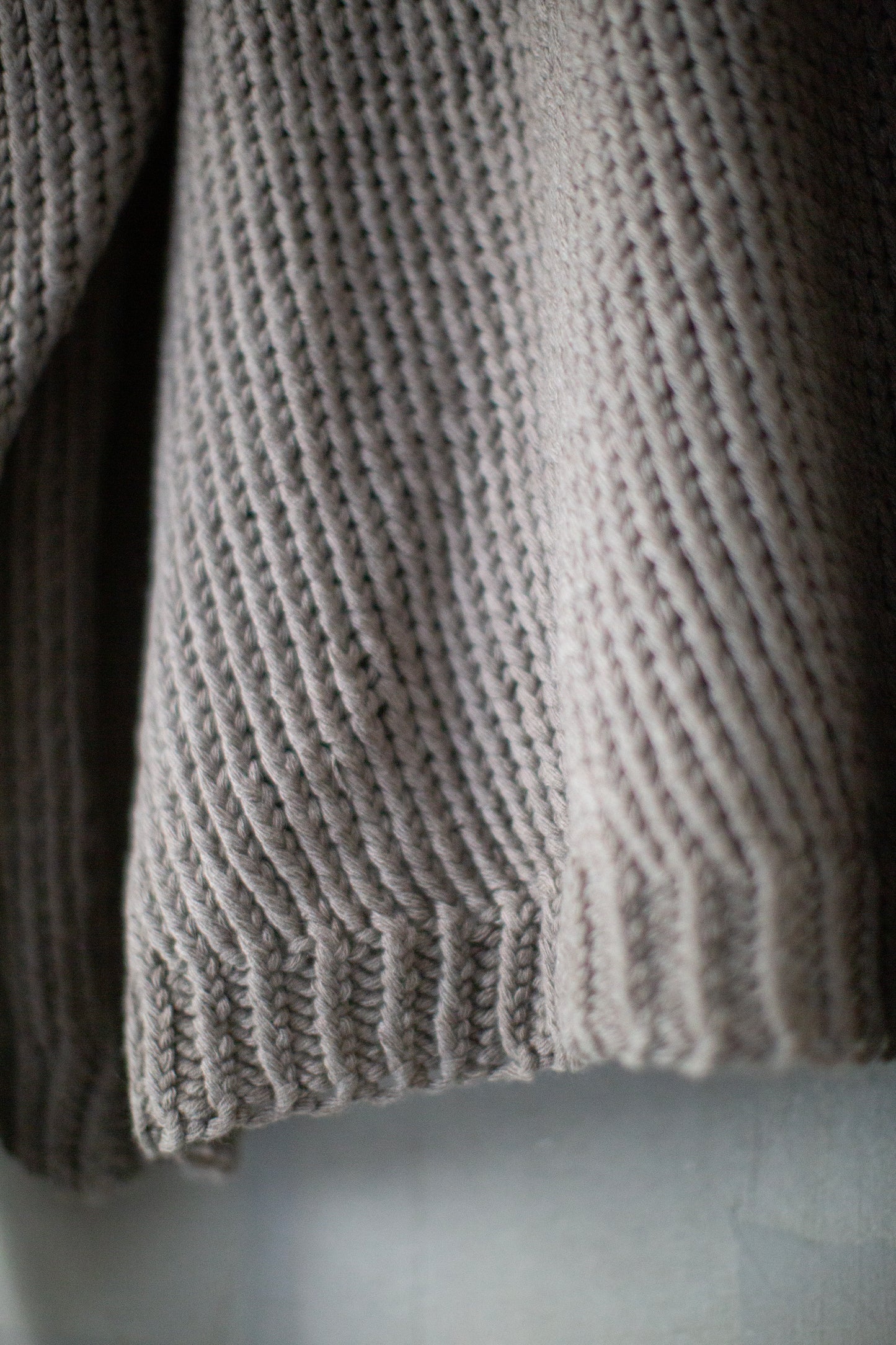 Knit#40 - Natural Grey Yak Wool