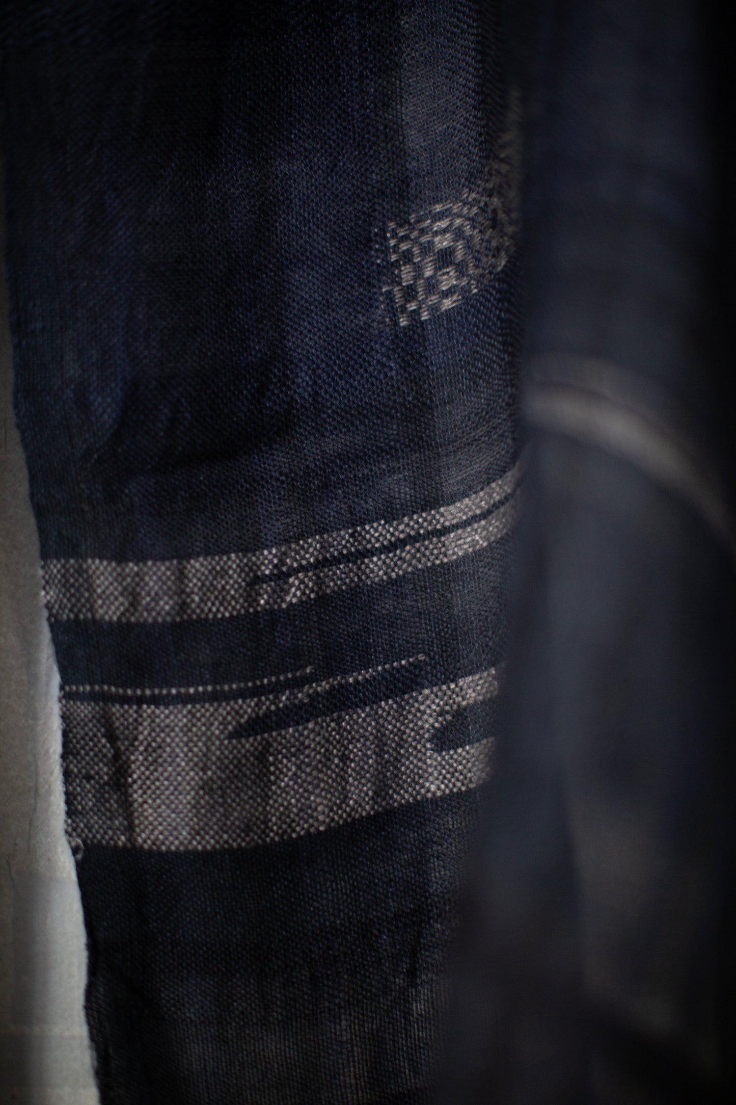 Hand woven stole black navy slate