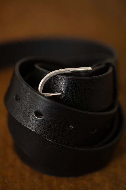 Black Leather Belt - rounded silver