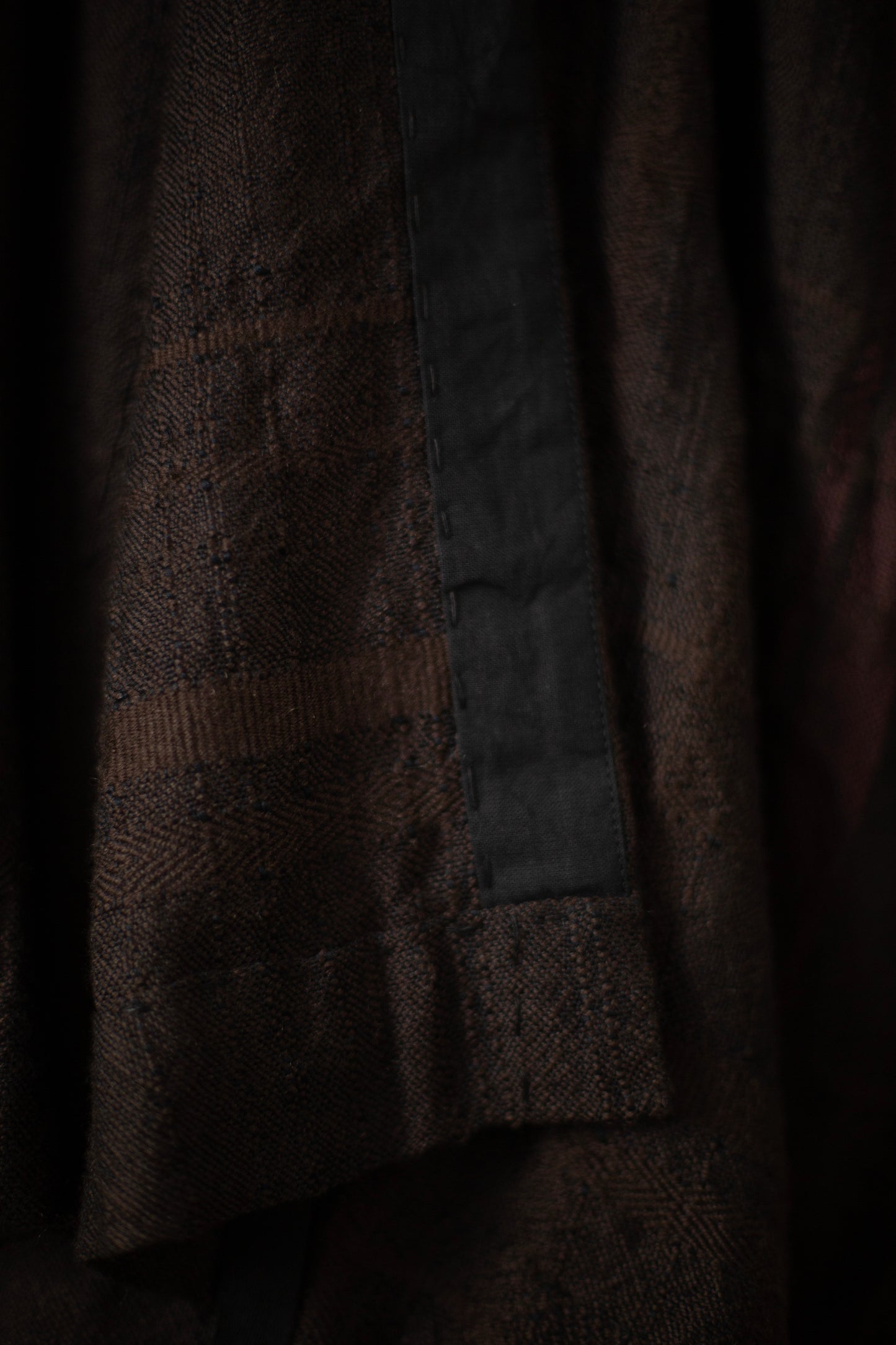 golden dragon IV - An Autumn brown sleeveless kimono