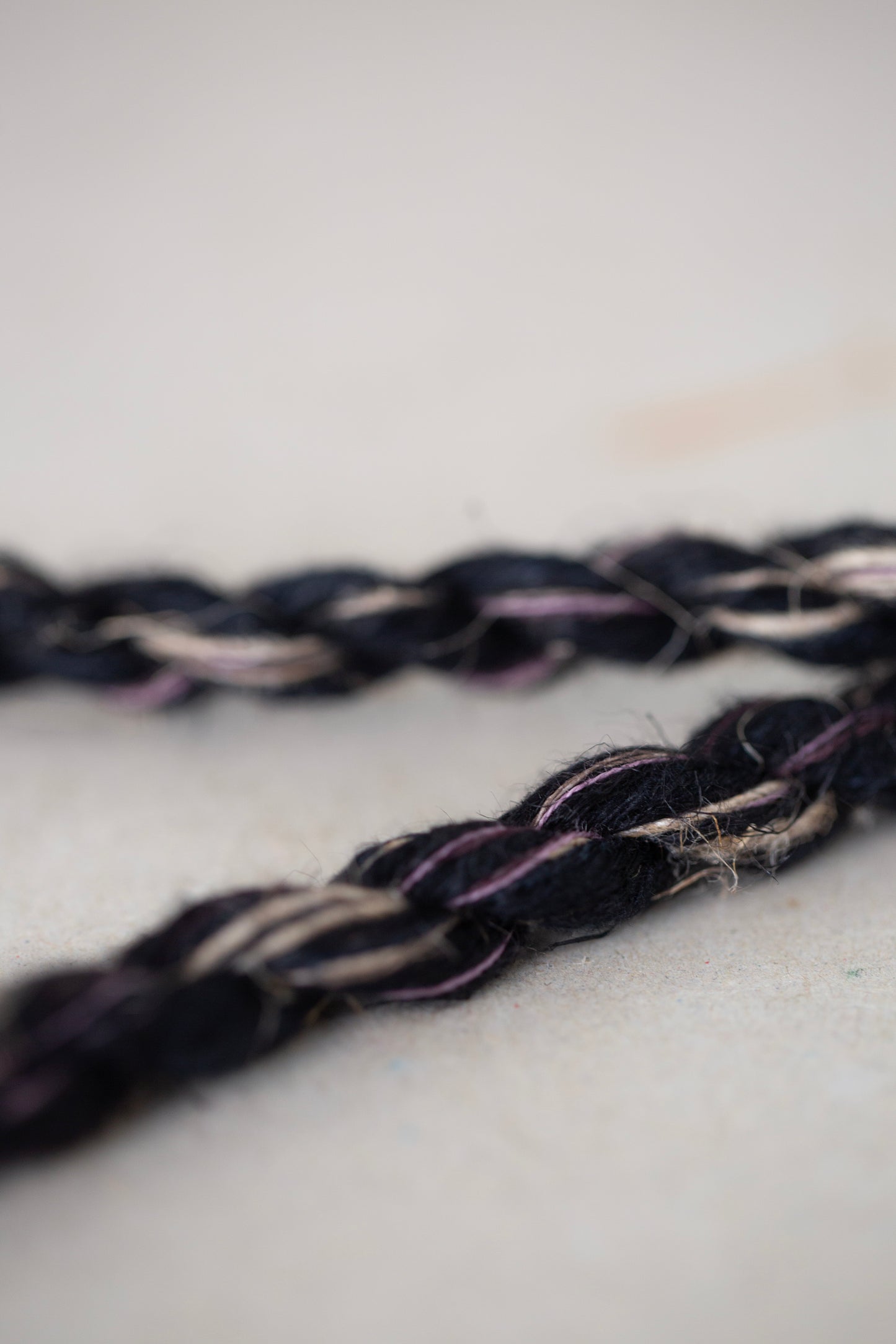 BELT#3 - MIXED YARNS DARK