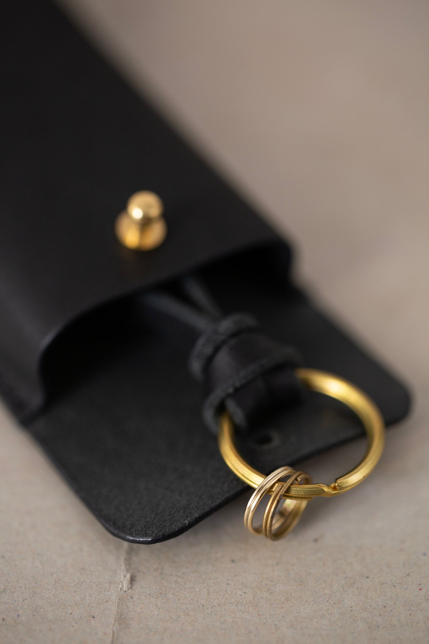 Black Leather matter key necklace