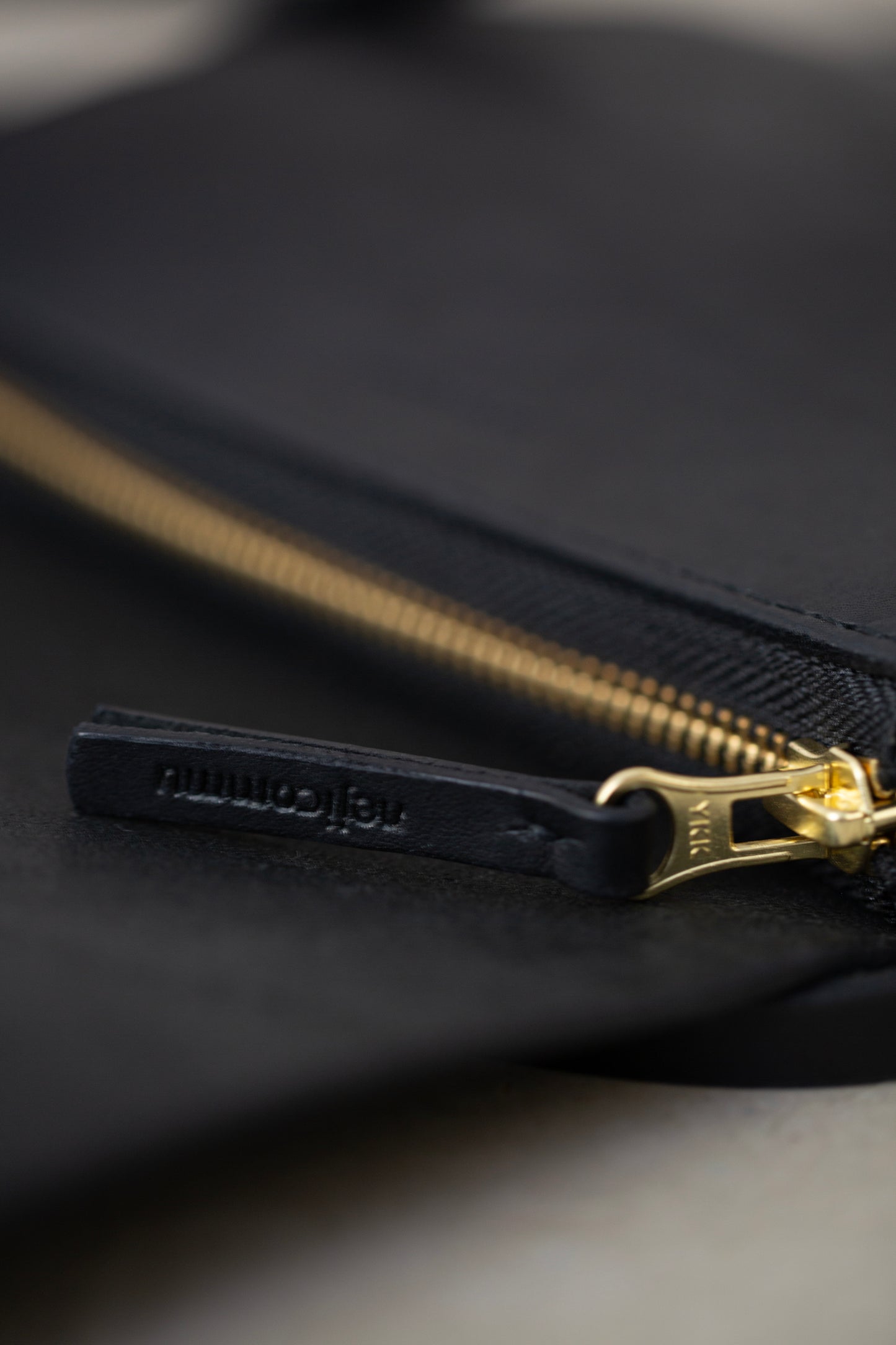 Black Leather shoulder bag square
