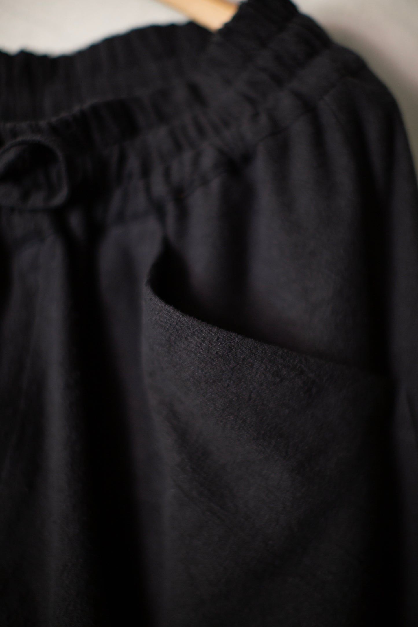 TROUSERS#94 - BLACK HEMP SILK NAPPY CLOTH