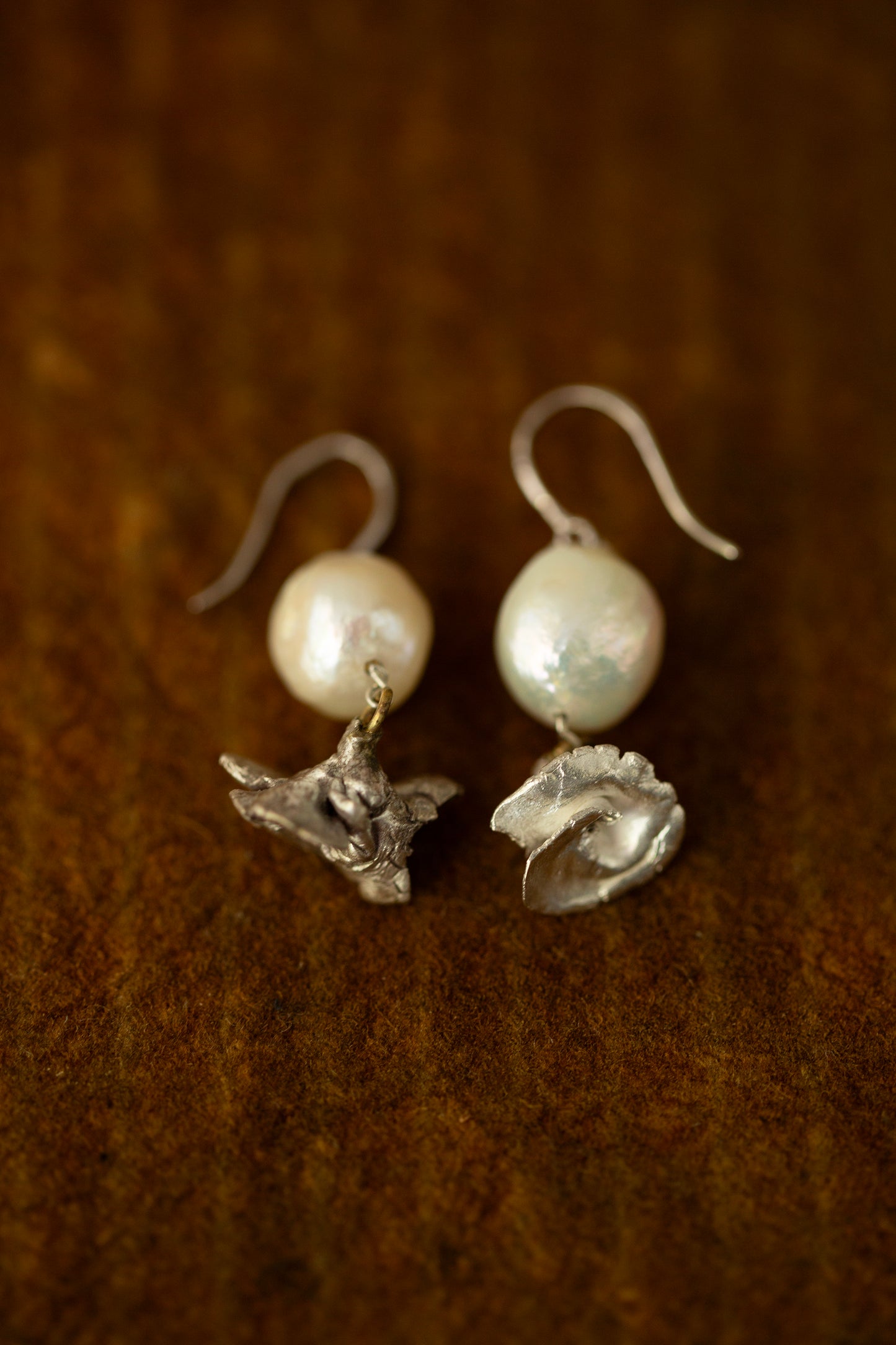 earrings with pearl and silver rose