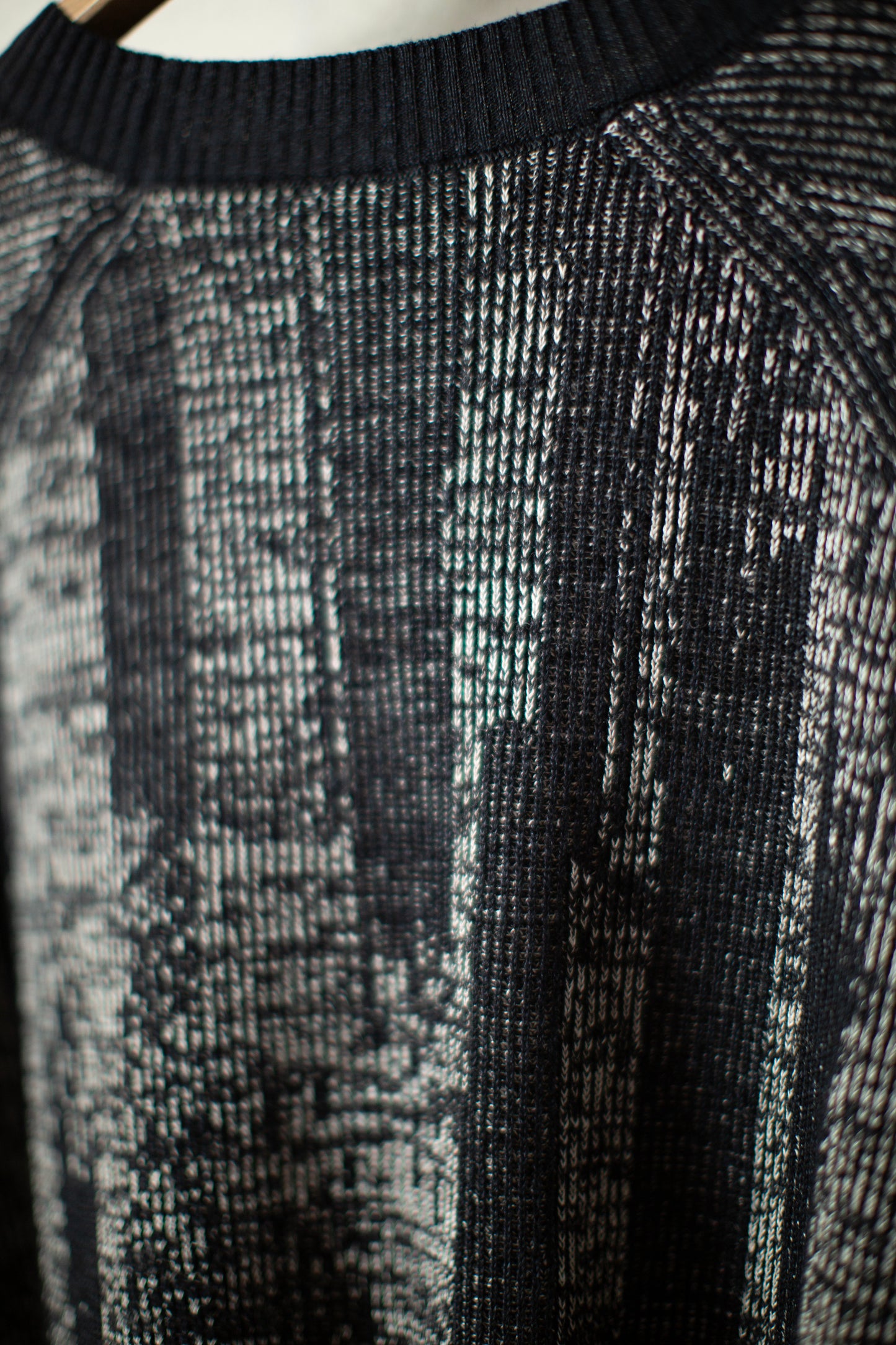 KNIT#77 - LINEN COTTON KASURI BLACK NATURAL