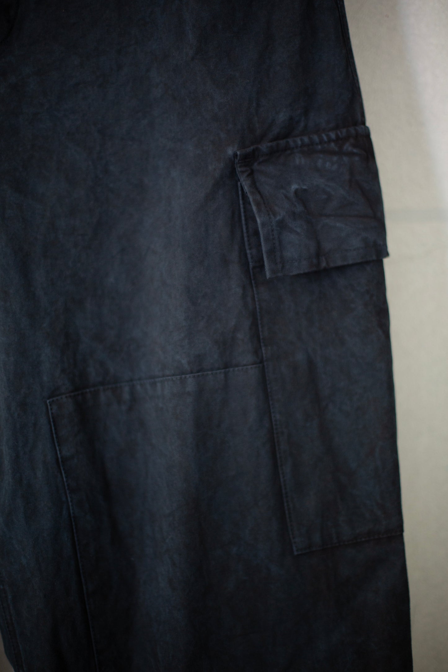 Double Knee Cargo Pants - Heavy Weight in Indigo & Sumi Natural Dye