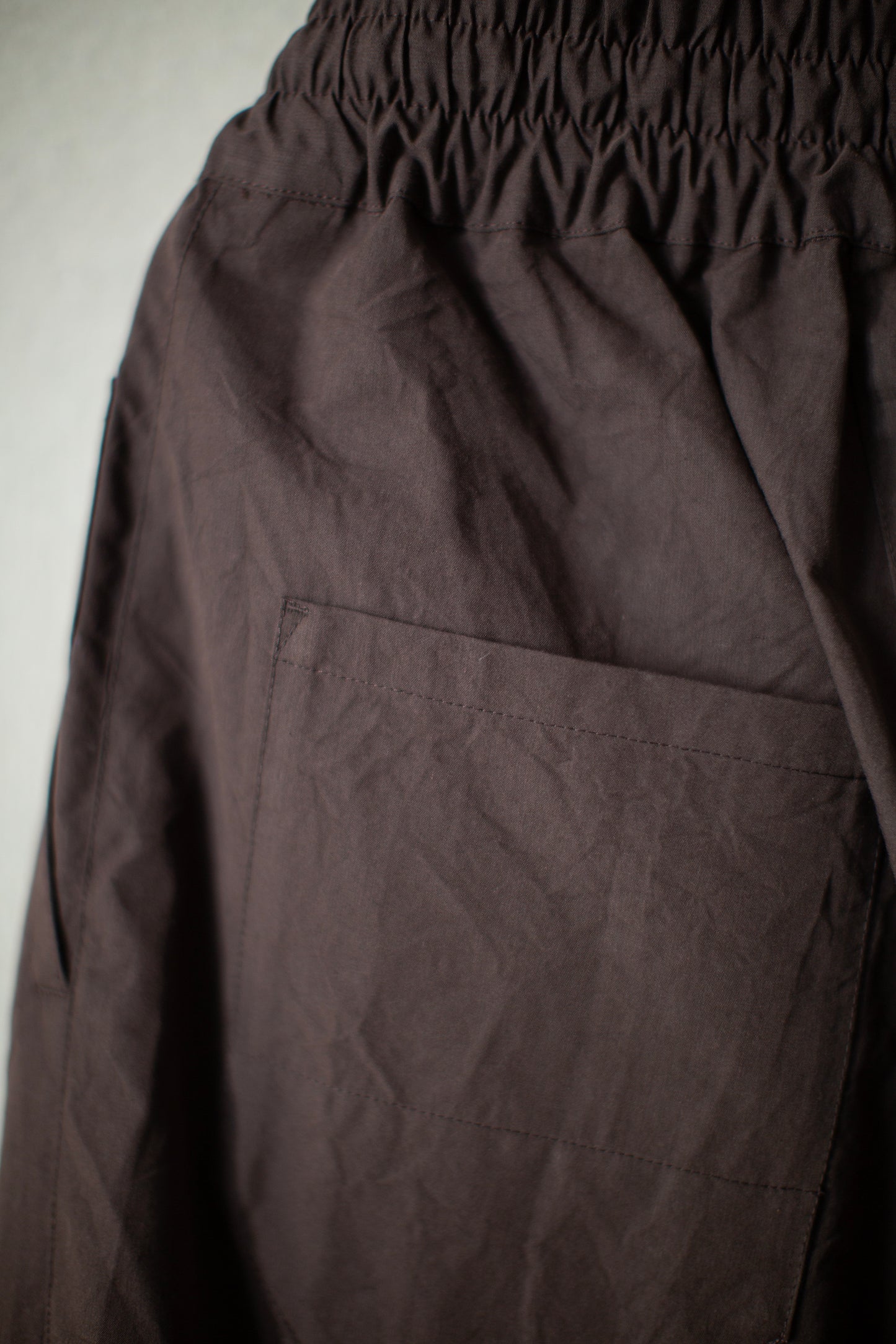 TROUSERS#91 - COTTON SILK CANVAS OLD MAHOGANY
