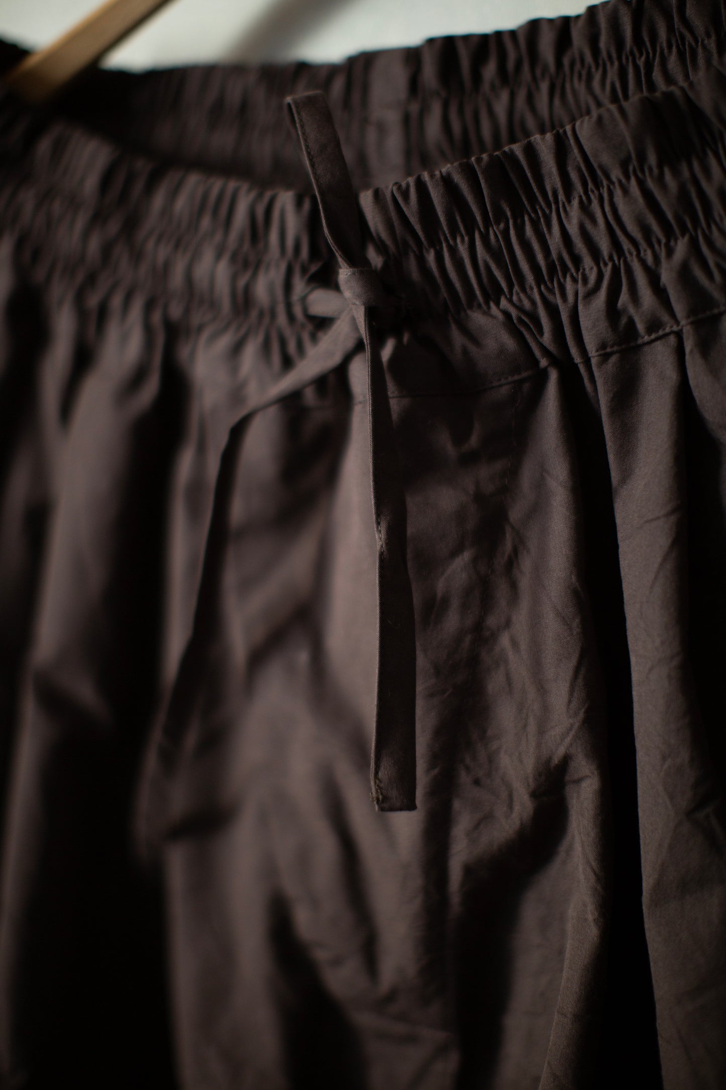 TROUSERS#91 - COTTON SILK CANVAS OLD MAHOGANY