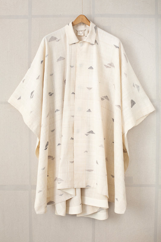 CAPE#4 - HANDWOVEN GREY PEAKS