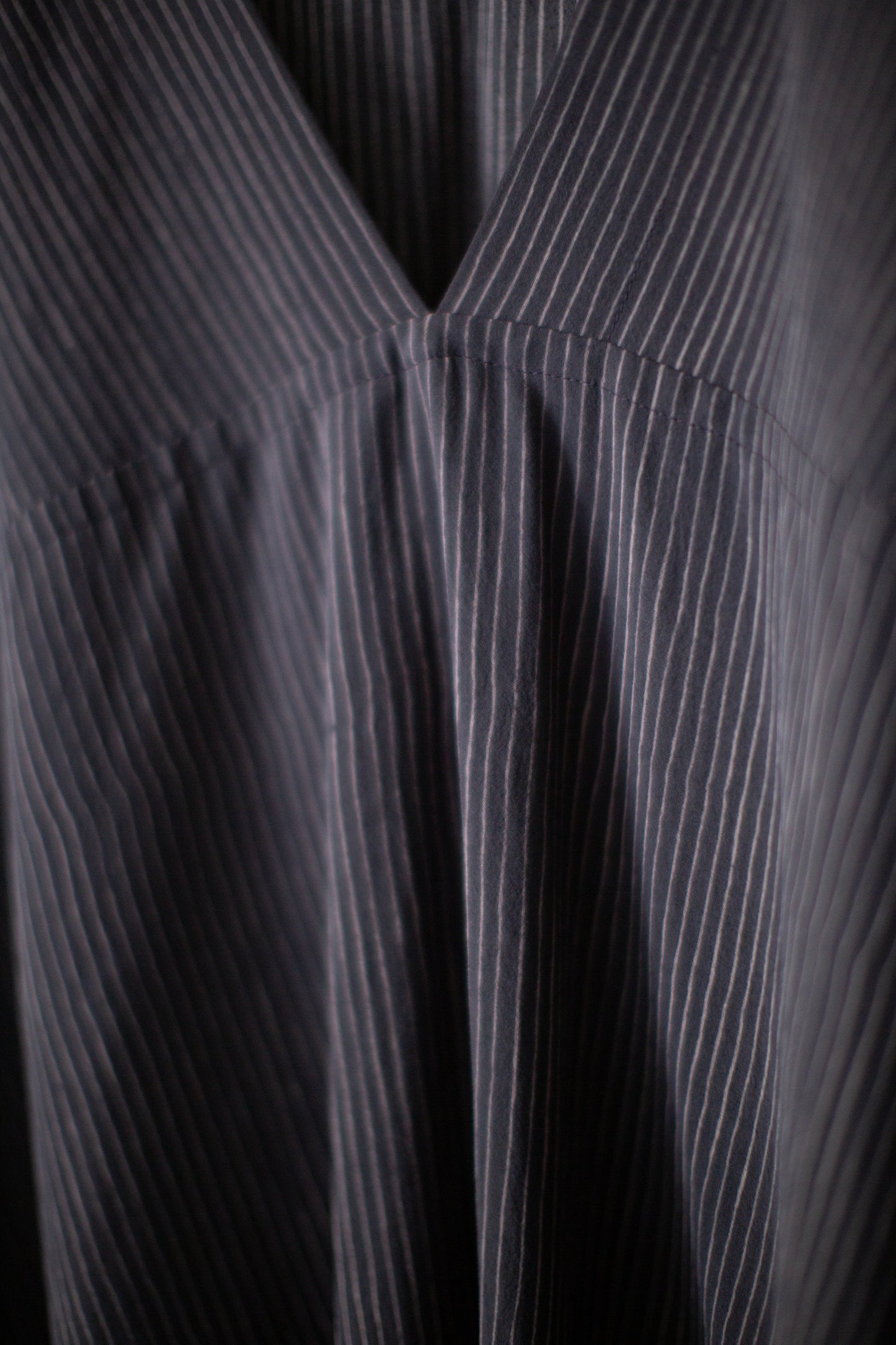 TUNIC#44 - CREPE COTTON SHIRTING GALLNUT BLACK