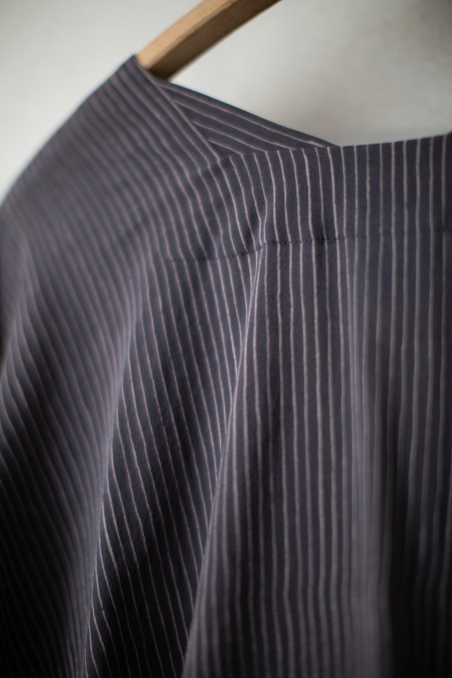 TUNIC#44 - CREPE COTTON SHIRTING GALLNUT BLACK