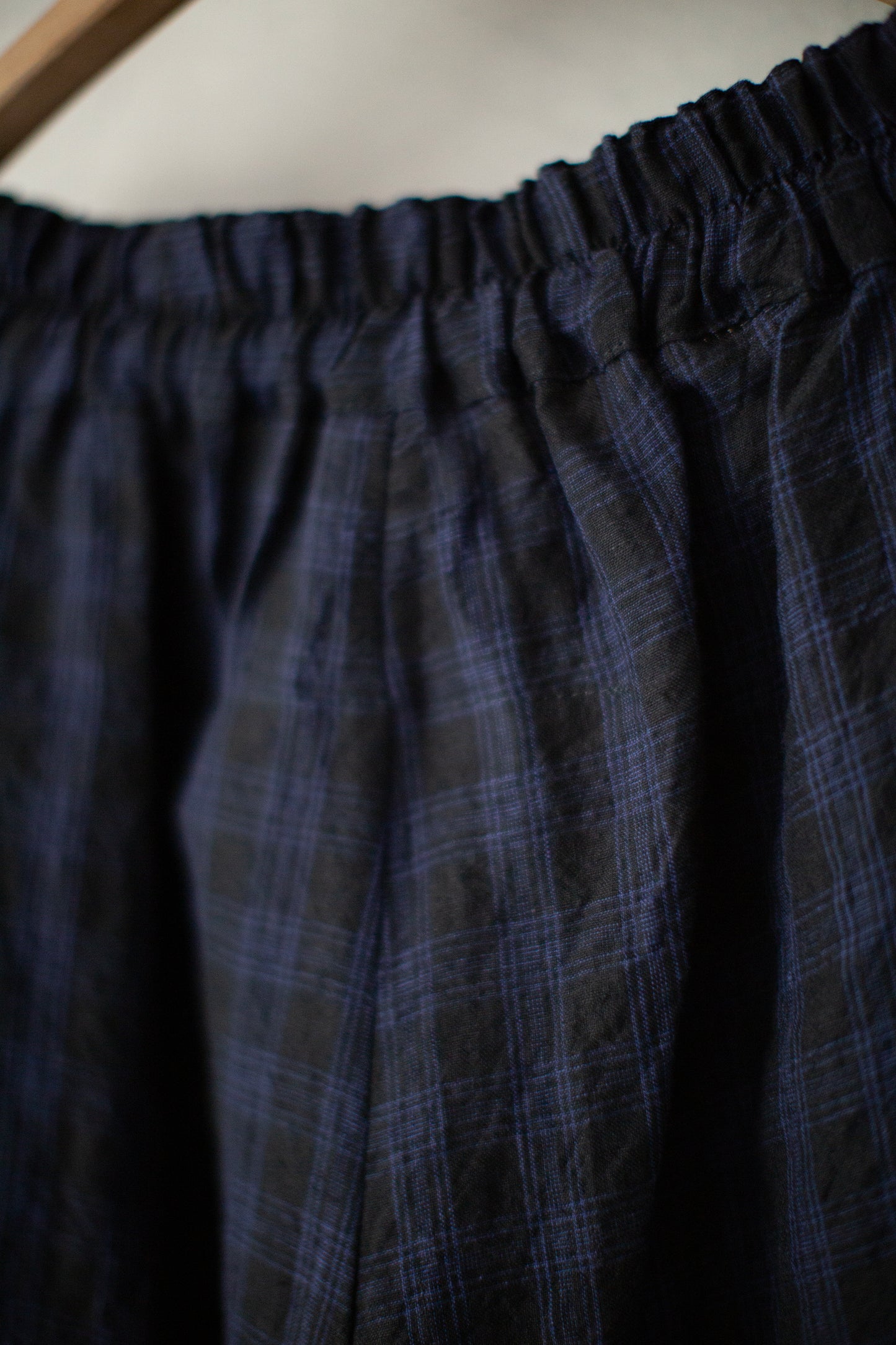 THE BAKER TROUSER IN LINEN CHECK MIDNIGHT