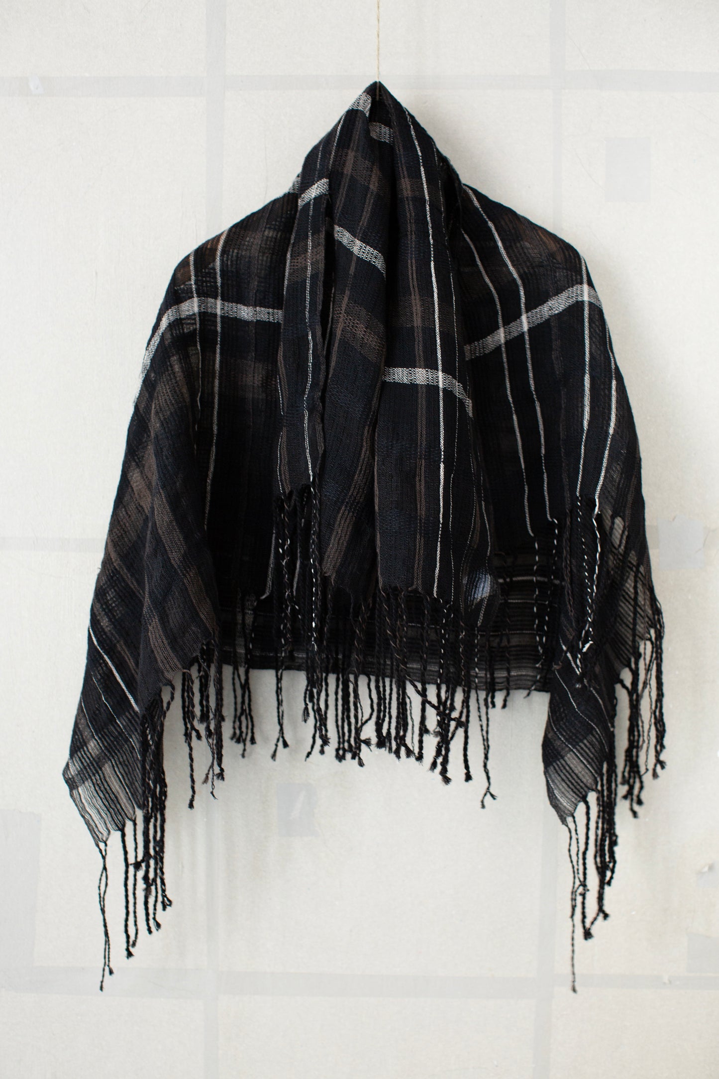 SCARF#41 - HANDWOVEN BLACK BROWN NATURAL