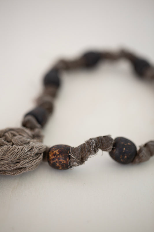 Nepalese string with beats