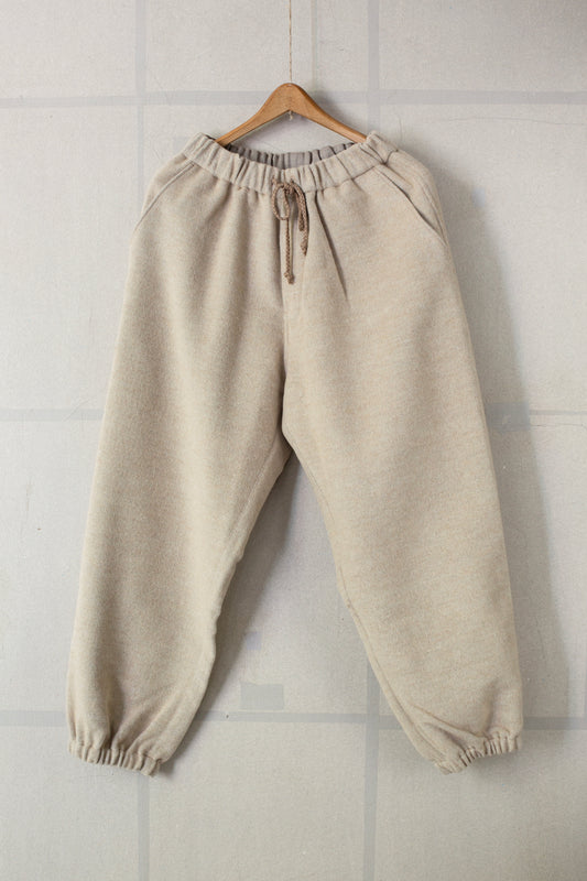 JOGGING pants in brushed beige wool silk camel