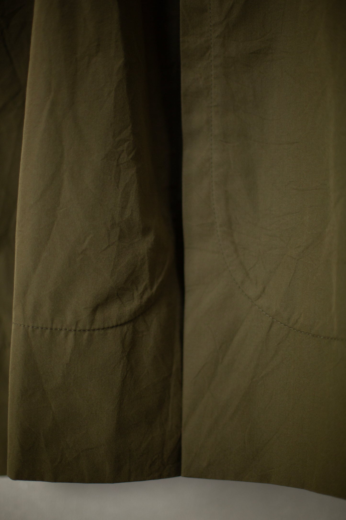 COAT#32 - COTTON SILK CANVAS ARMY GREEN