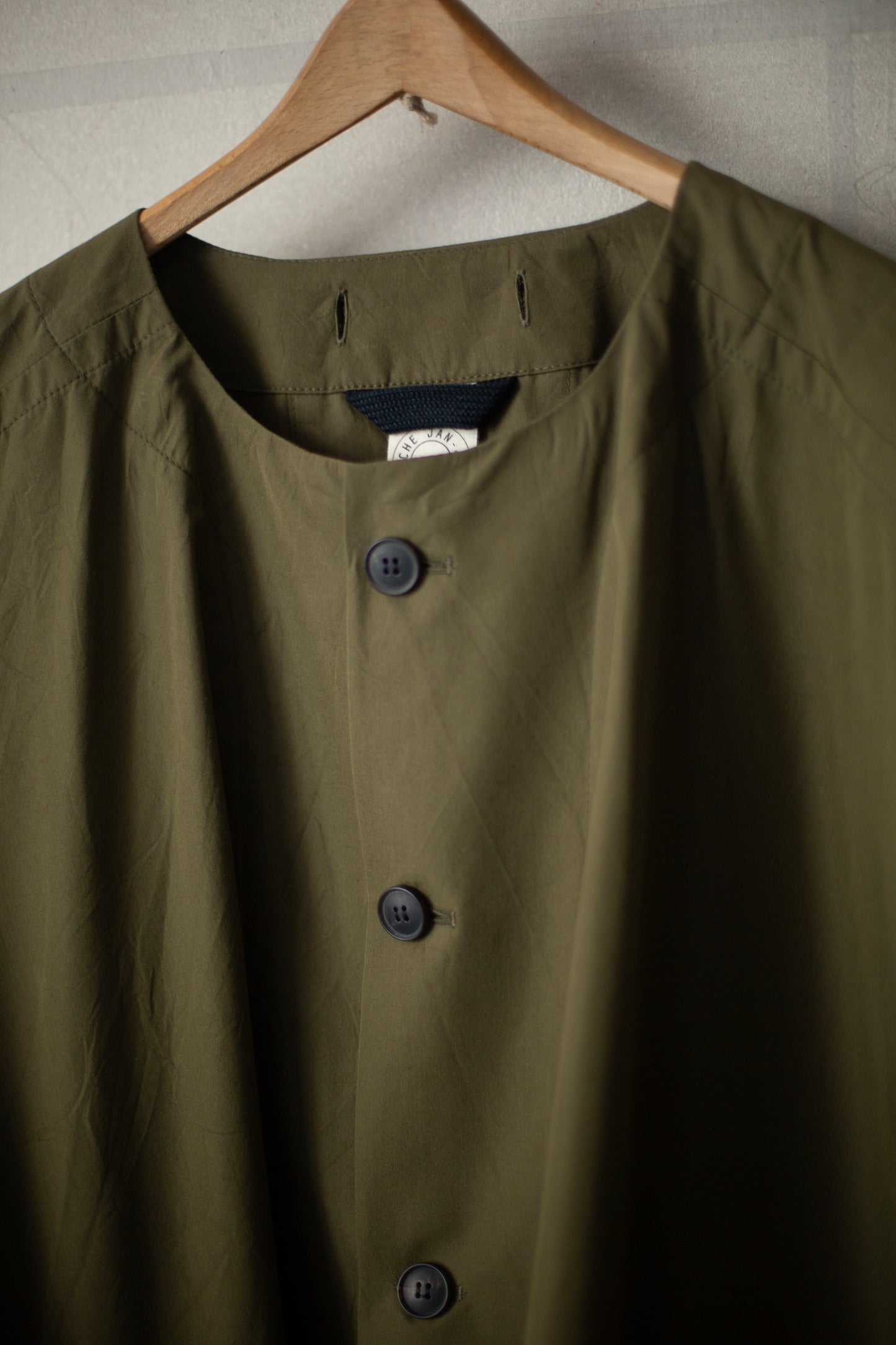 COAT#32 - COTTON SILK CANVAS ARMY GREEN