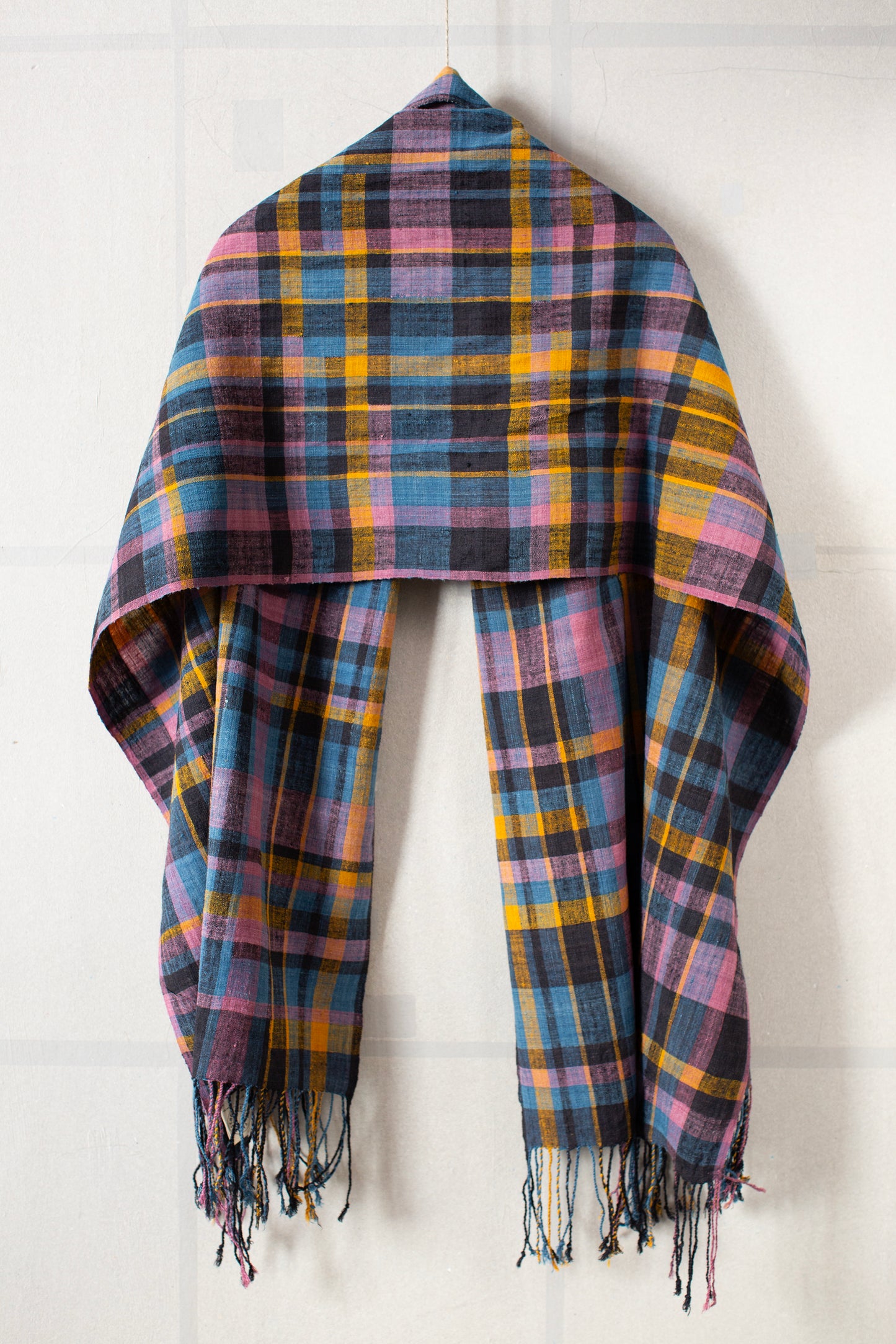 SCARF#40 - HANDWOVEN COLOURED PLAID