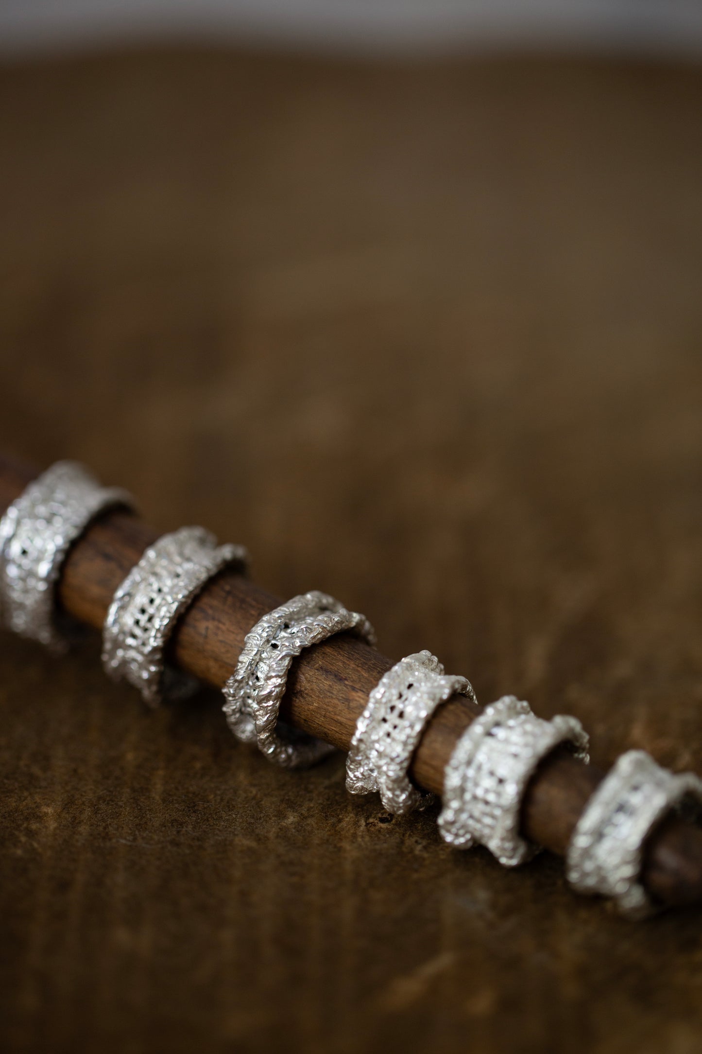 'Un-fabric' ring