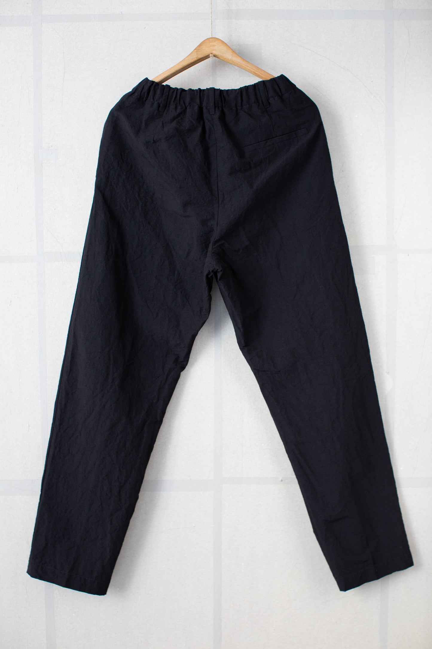 Black slim pullon pants