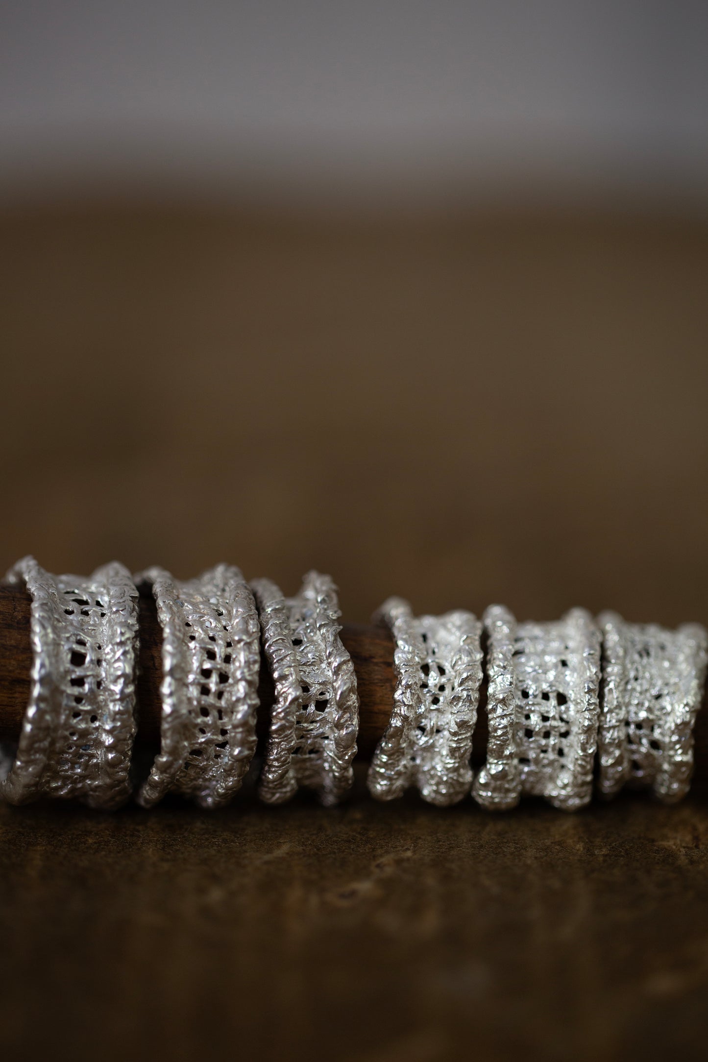 'Un-fabric' ring
