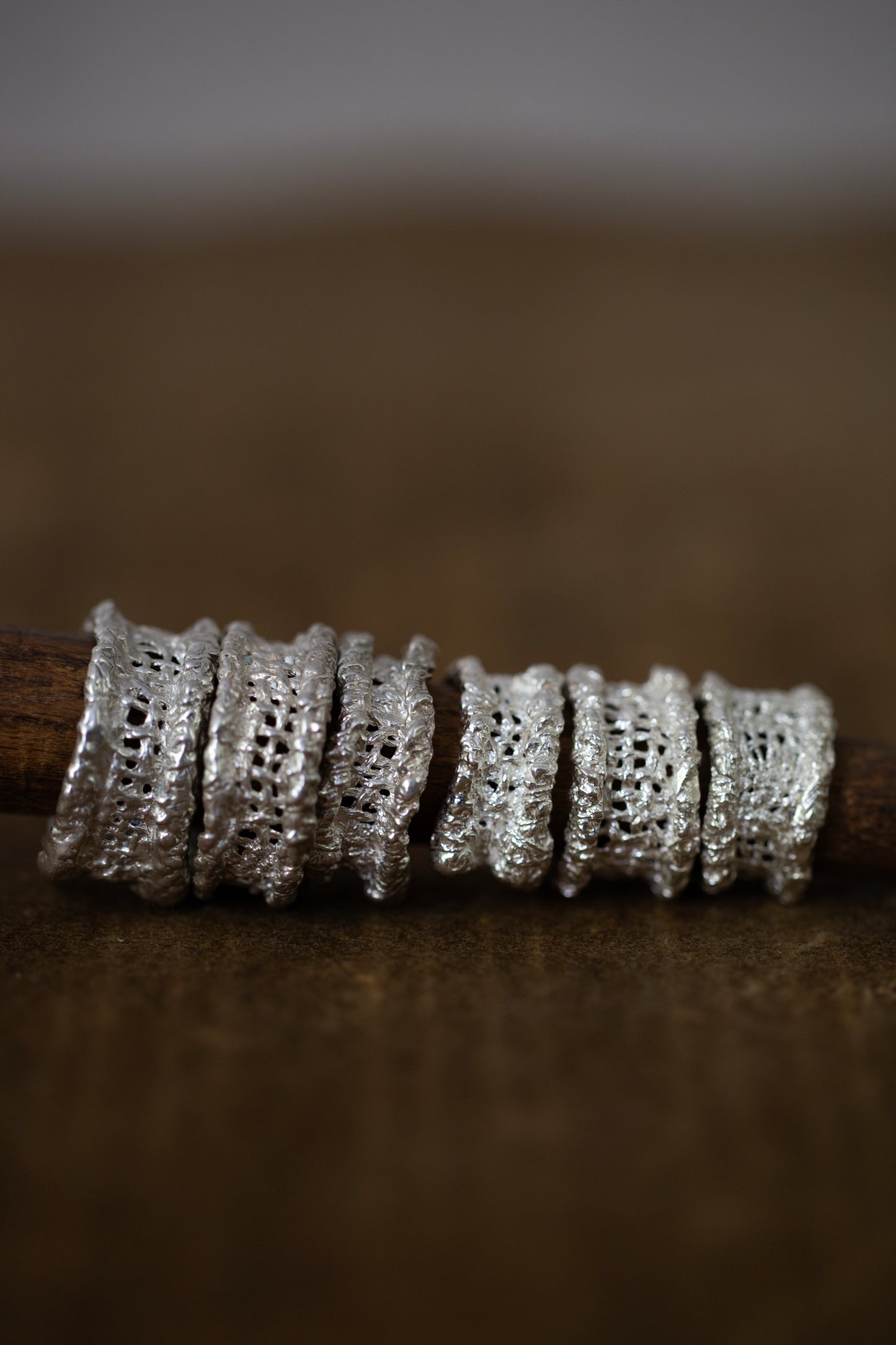 'Un-fabric' ring