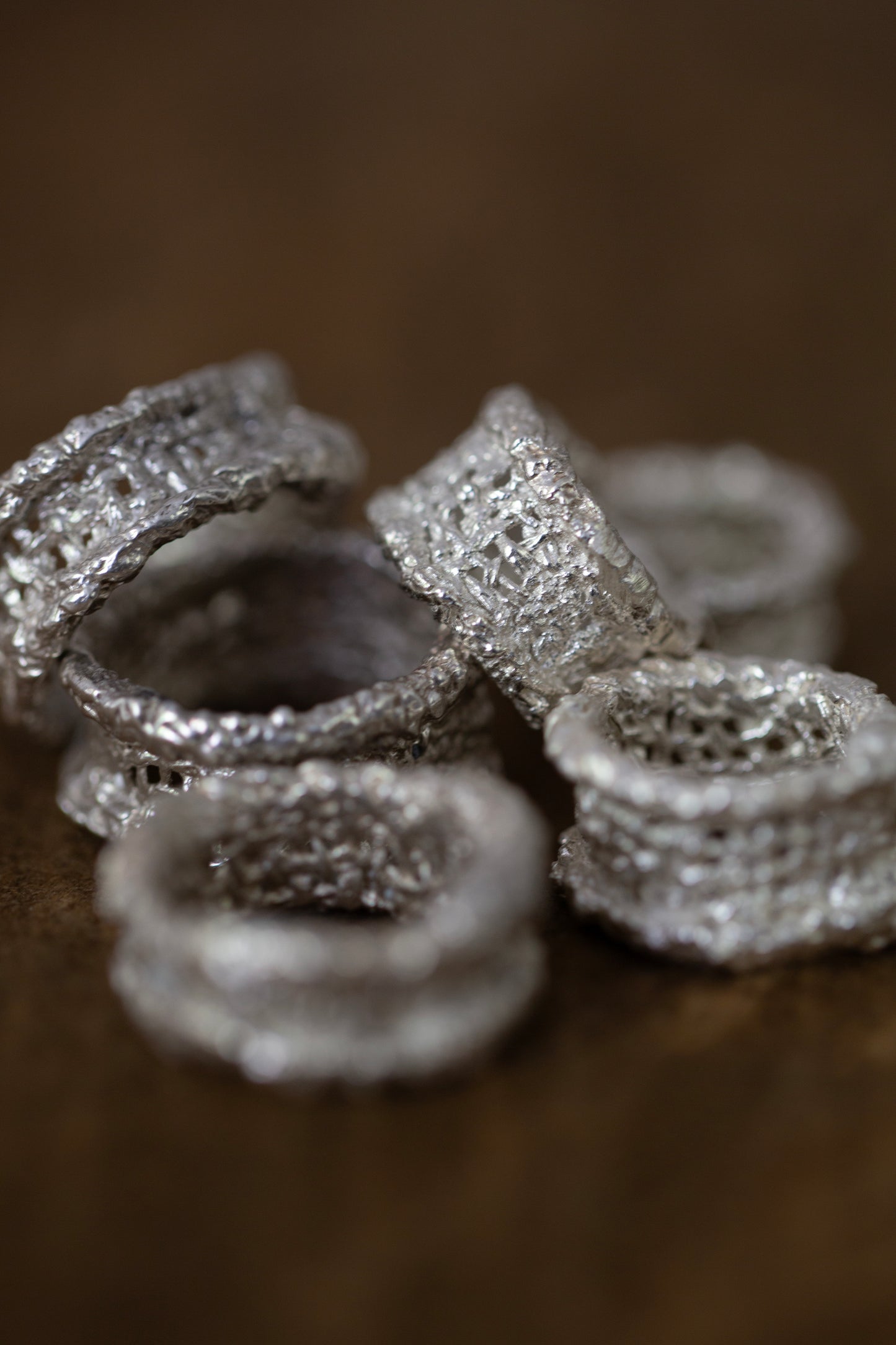 'Un-fabric' ring