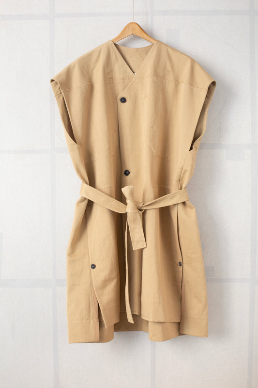 SLEEVELESS COAT#3 - COTTON WASHI TWILL GALLNUT