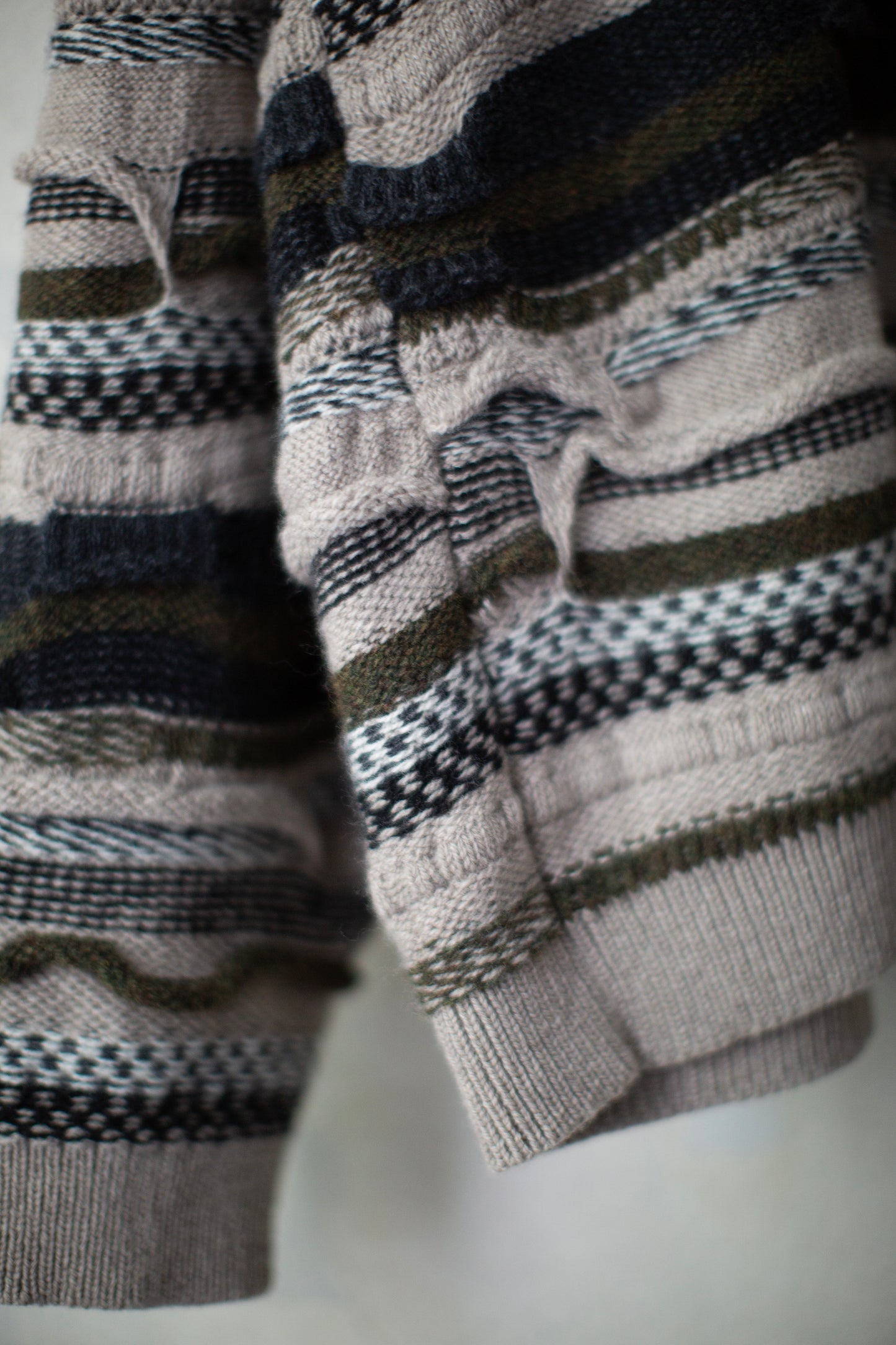 KNIT#80 - LIGHT VARIATION SUPER FINE WOOL