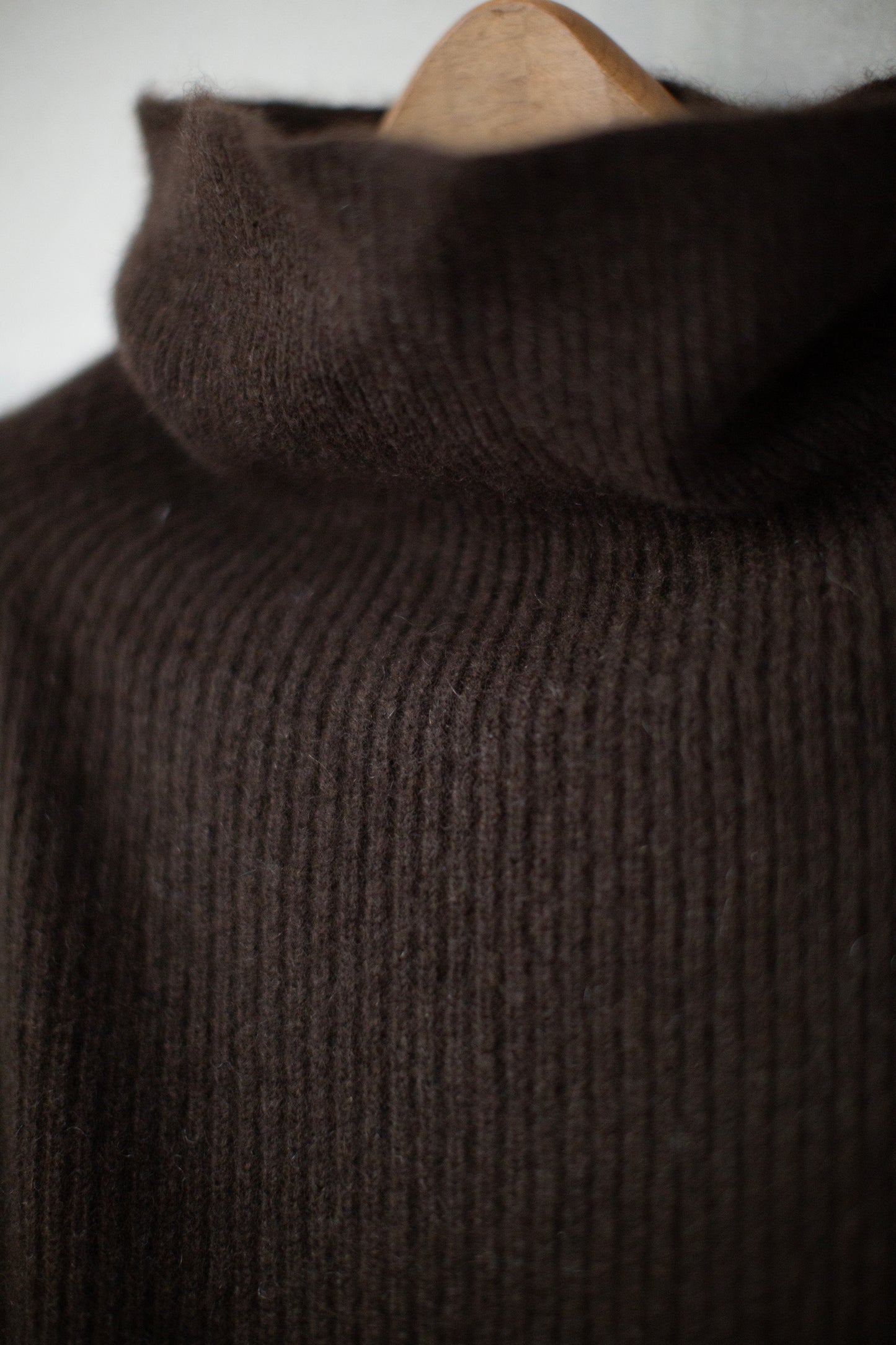 KNIT#79 - DARK BROWN YAK WOOL