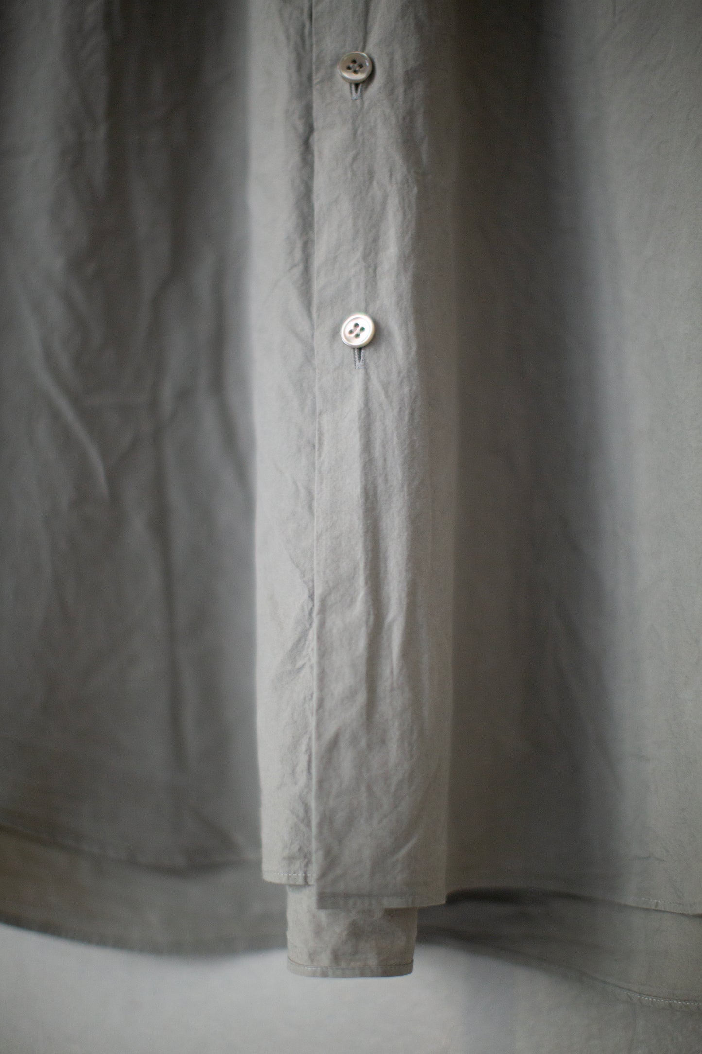 Regular Collar Shirt in Mugwort