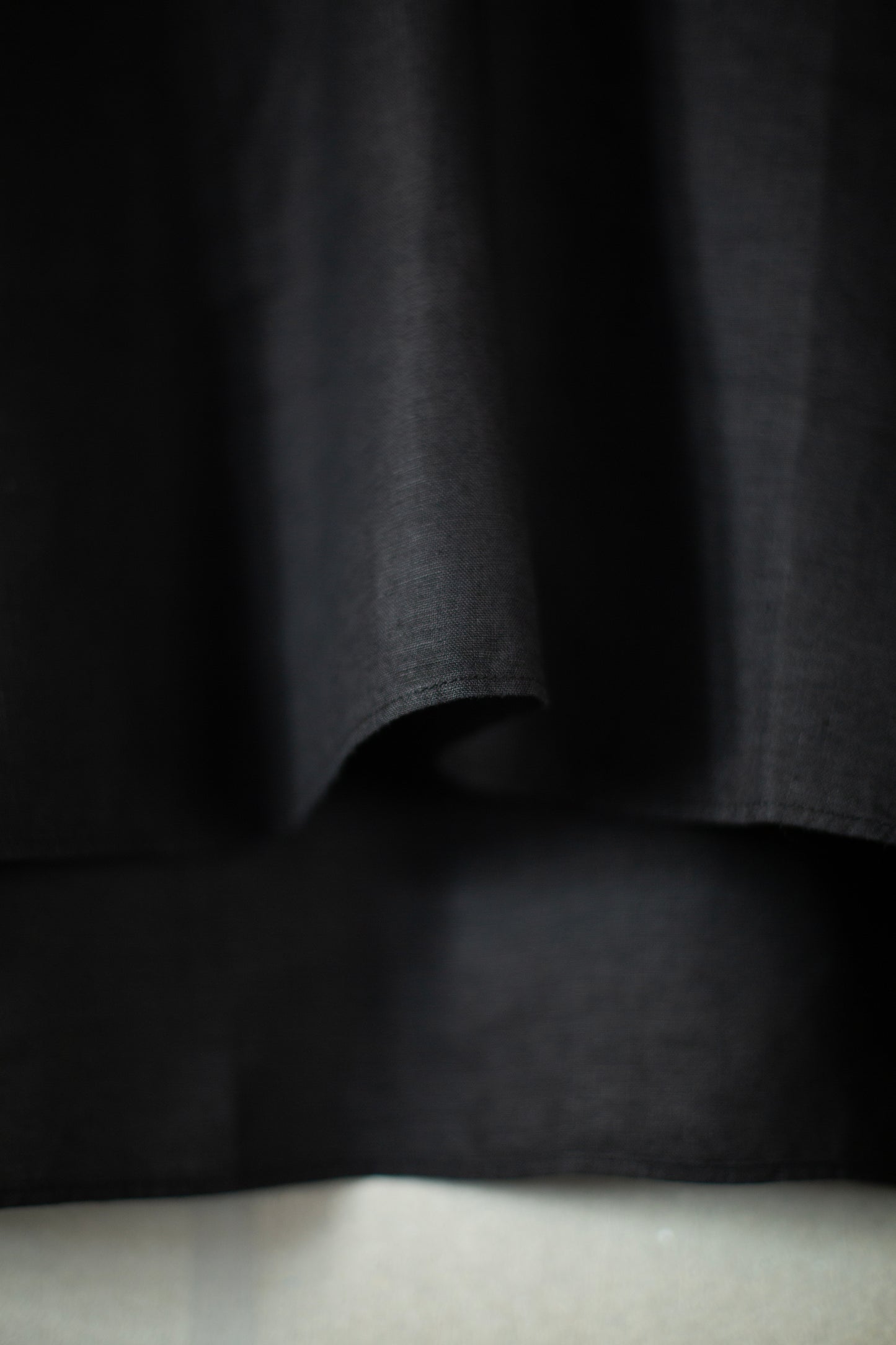 long sleeve pullover in black hemp