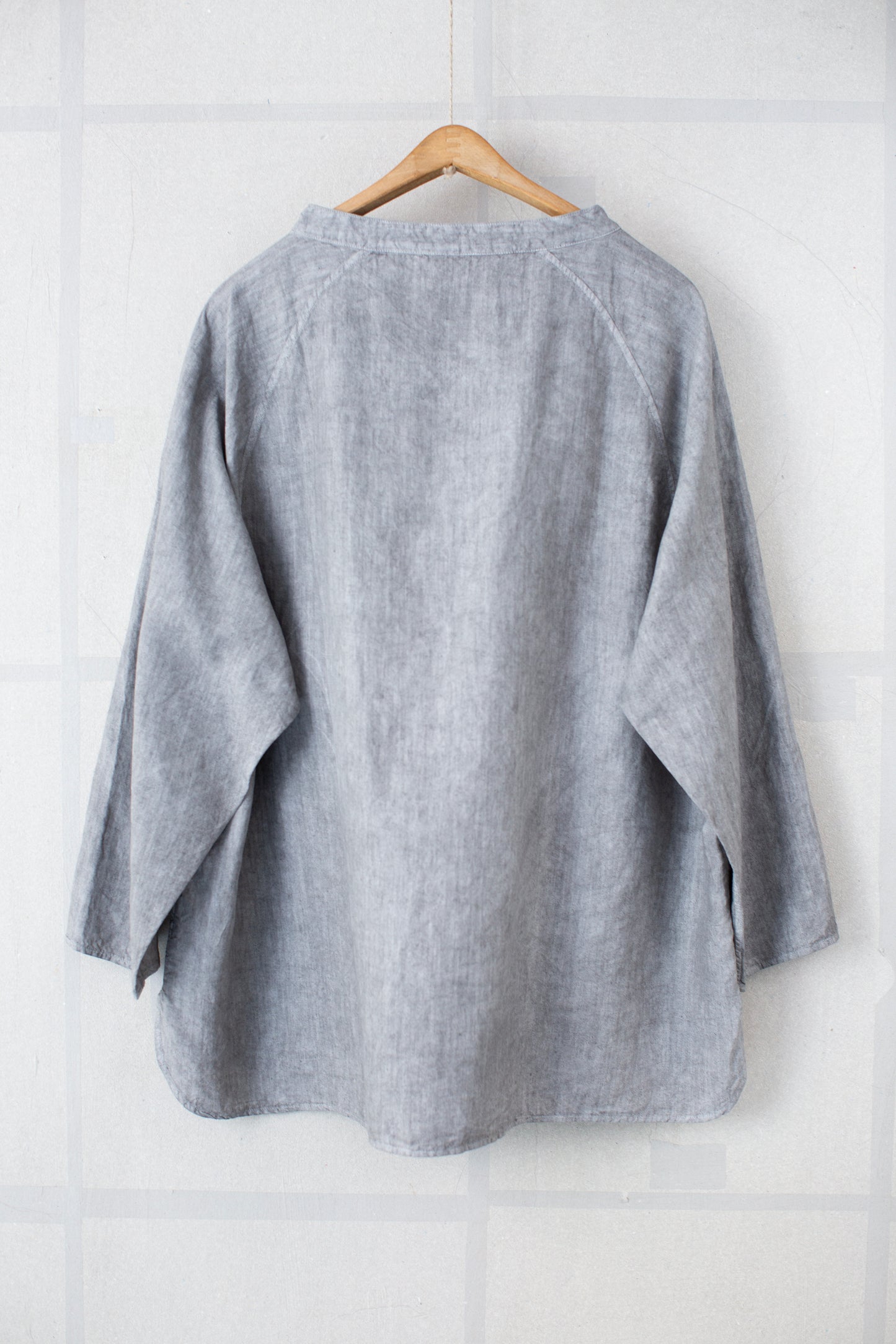 longsleeve pullover in pine soot high density hemp