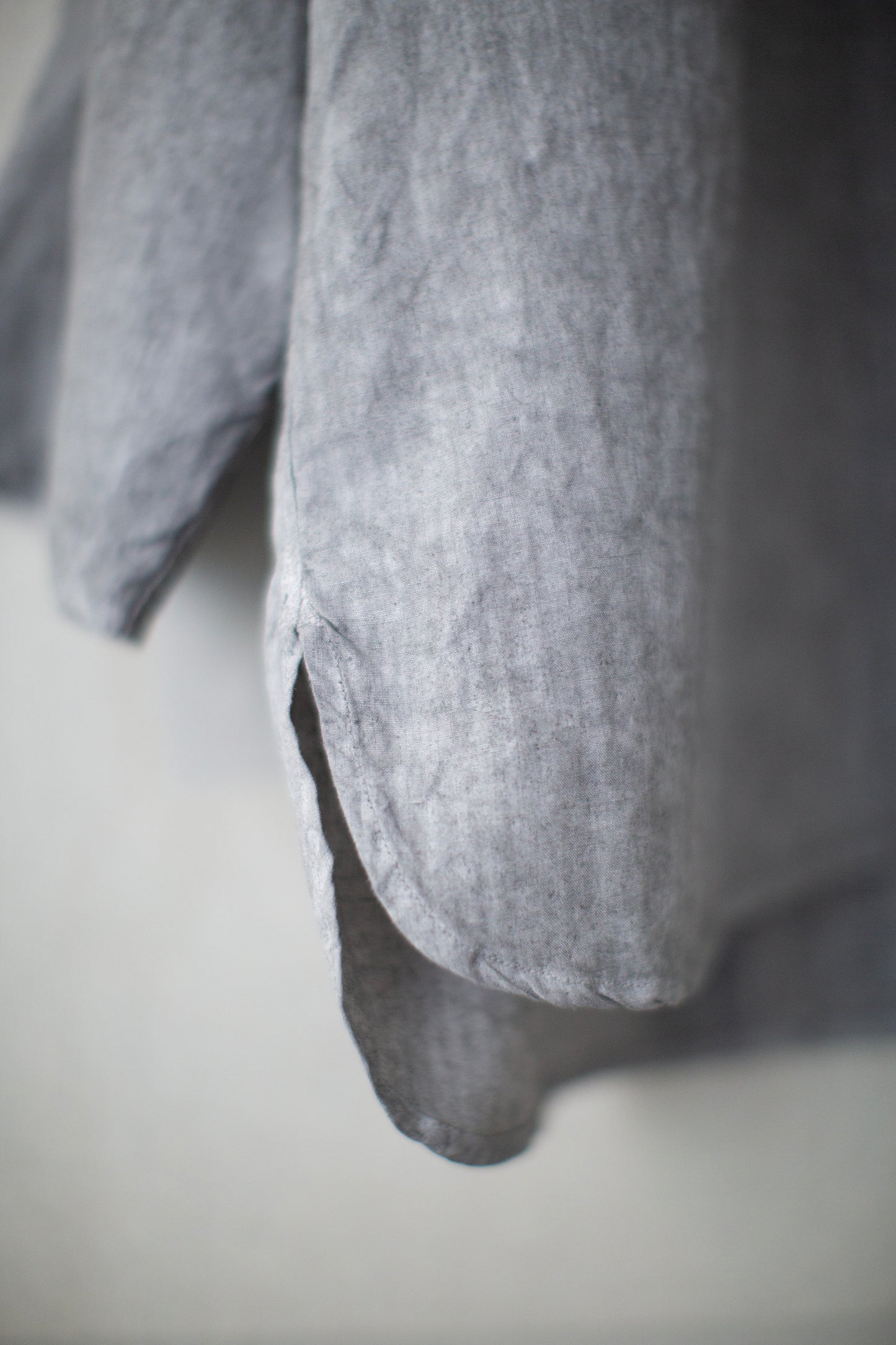 longsleeve pullover in pine soot high density hemp