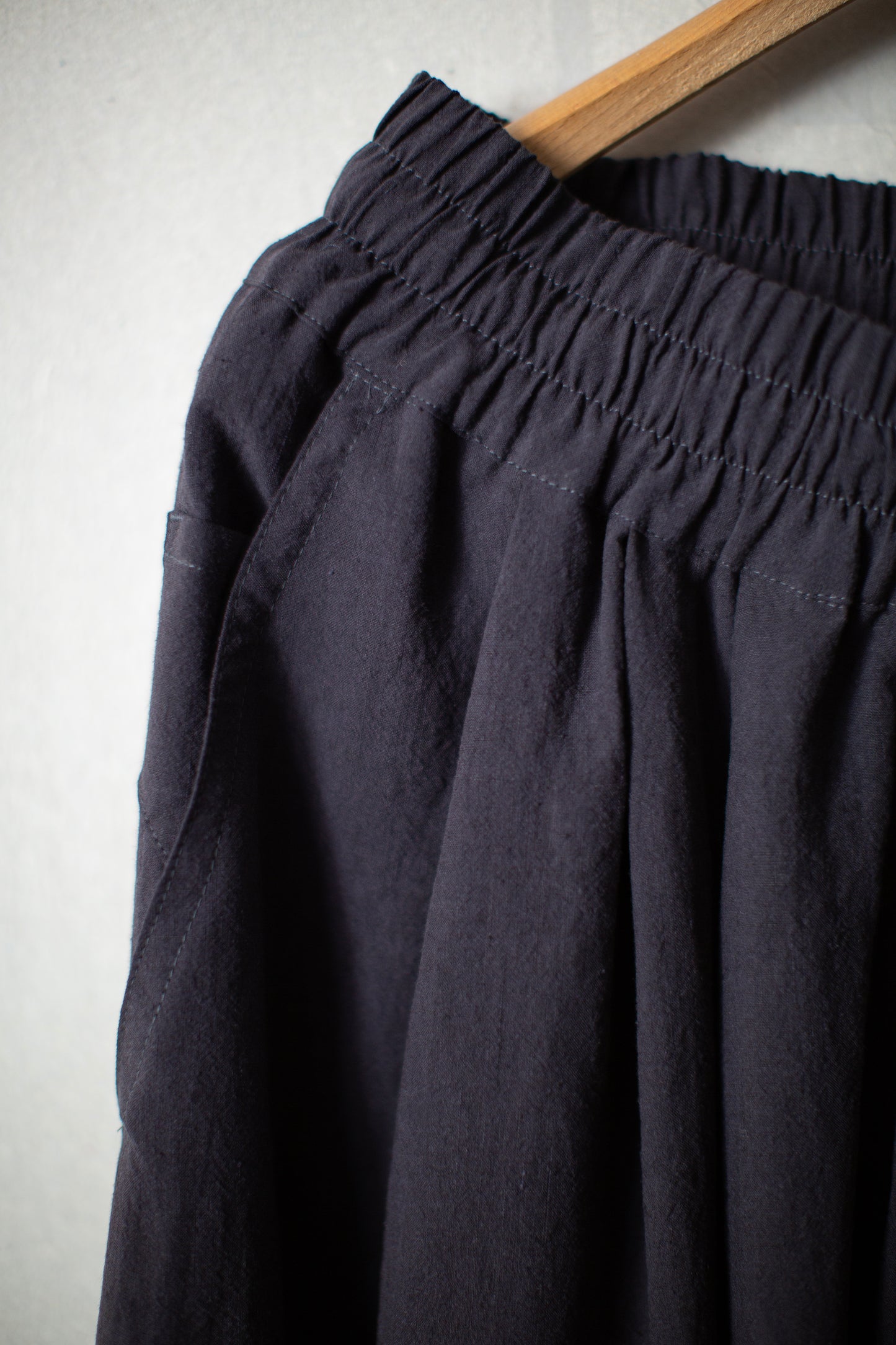 TROUSERS#91 - LINEN SILK SHIRTING SUMI KURO