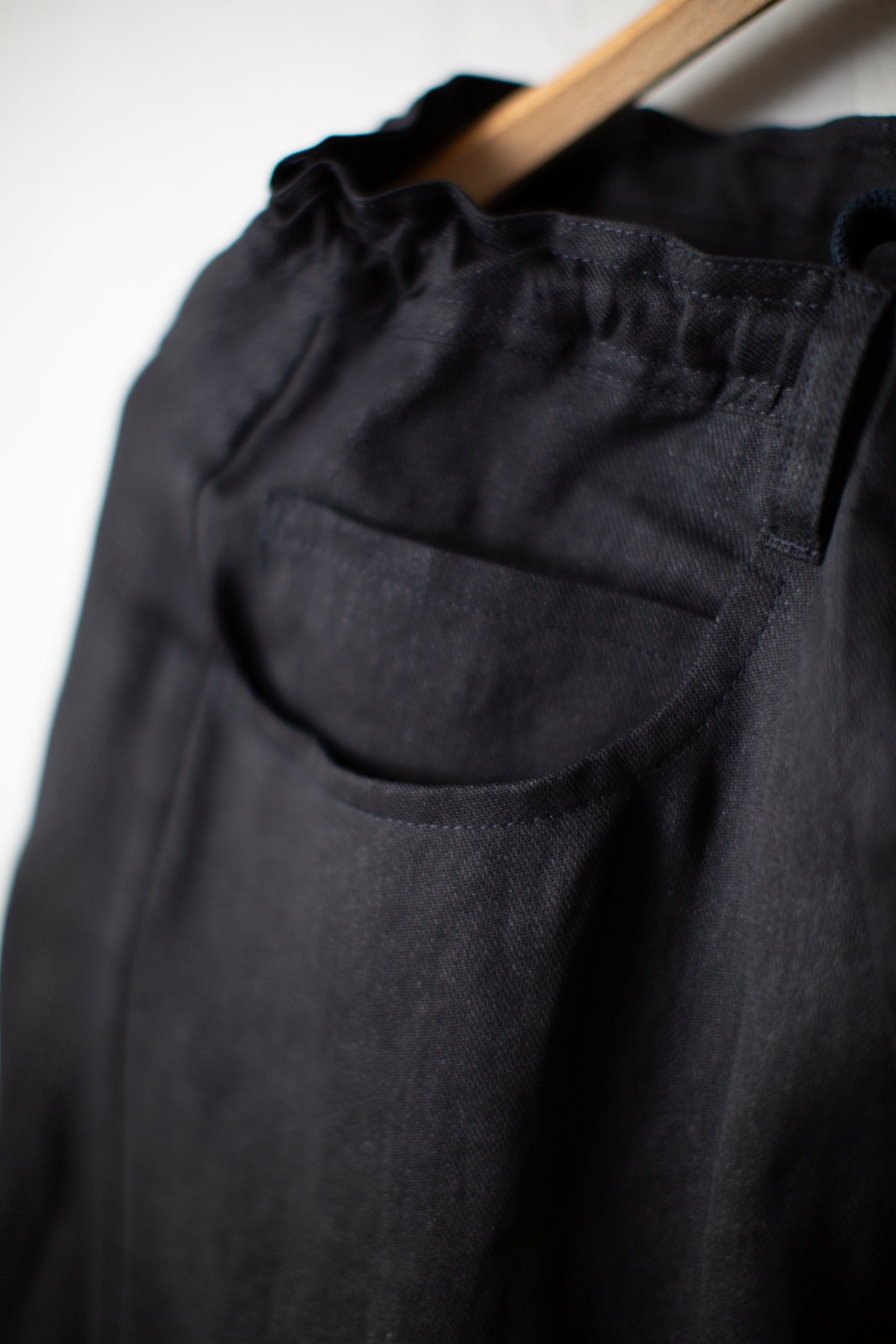 TROUSERS#90 - PAPER SHEER TWILL BLACK